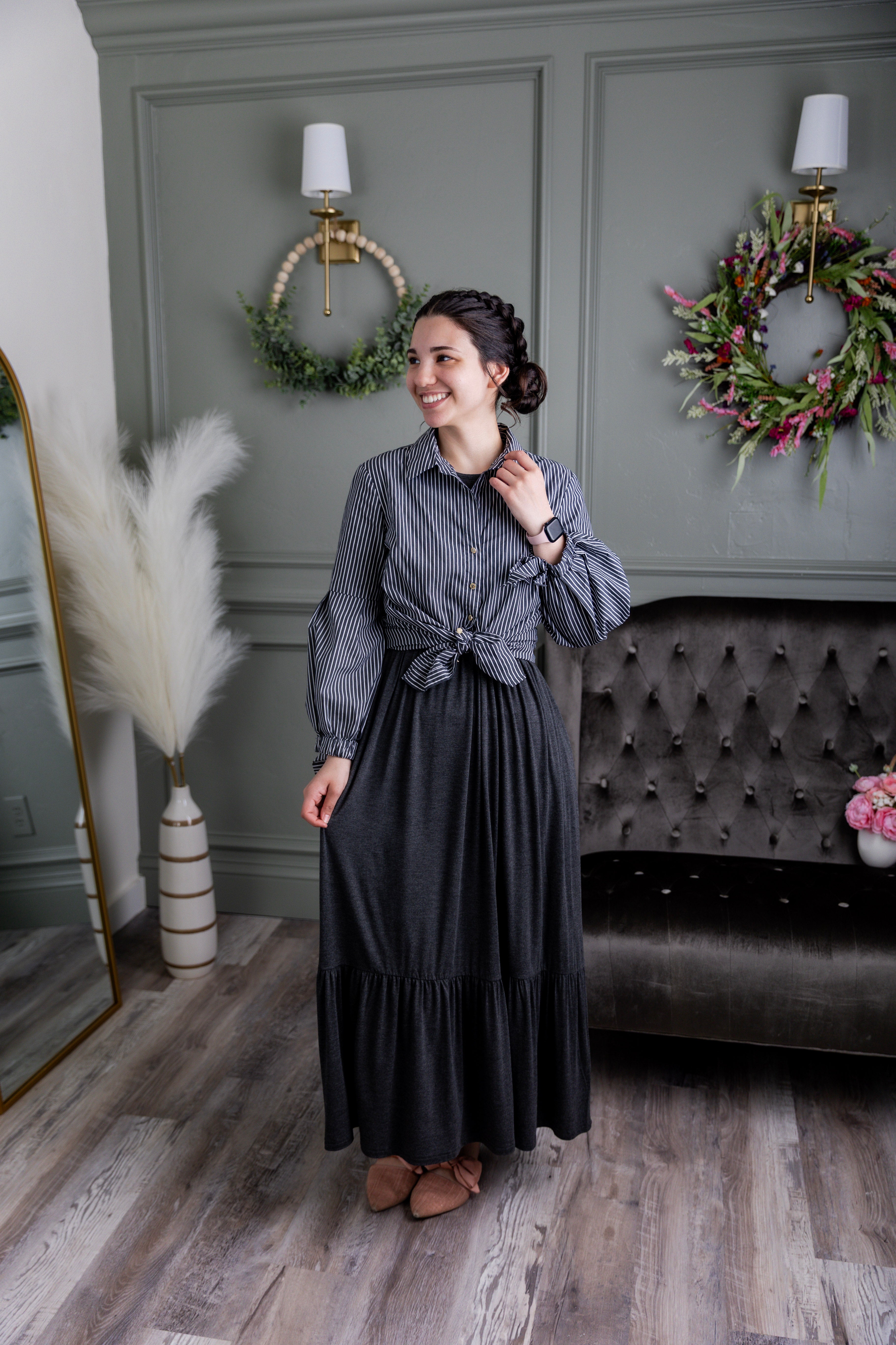 Model wearing the Nuggles® Riley Dress in Heather Gray