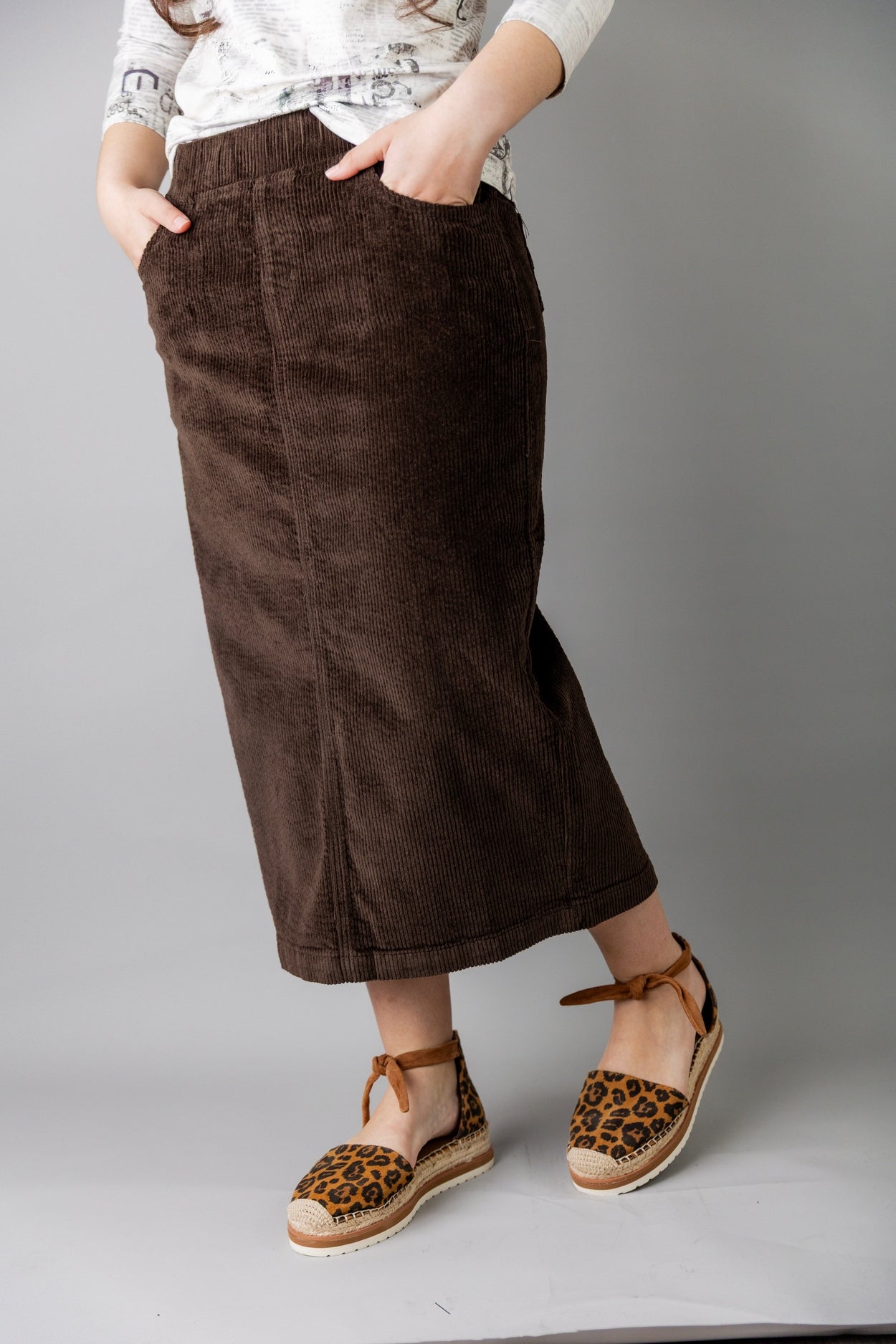31" Corduroy Skirt in Chocolate Brown - Final Sale nuggles-clothing