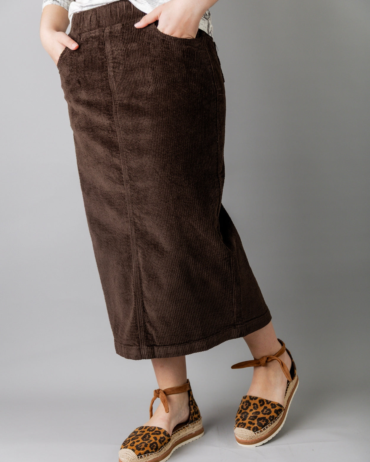 31" Corduroy Skirt in Chocolate Brown - Final Sale nuggles-clothing