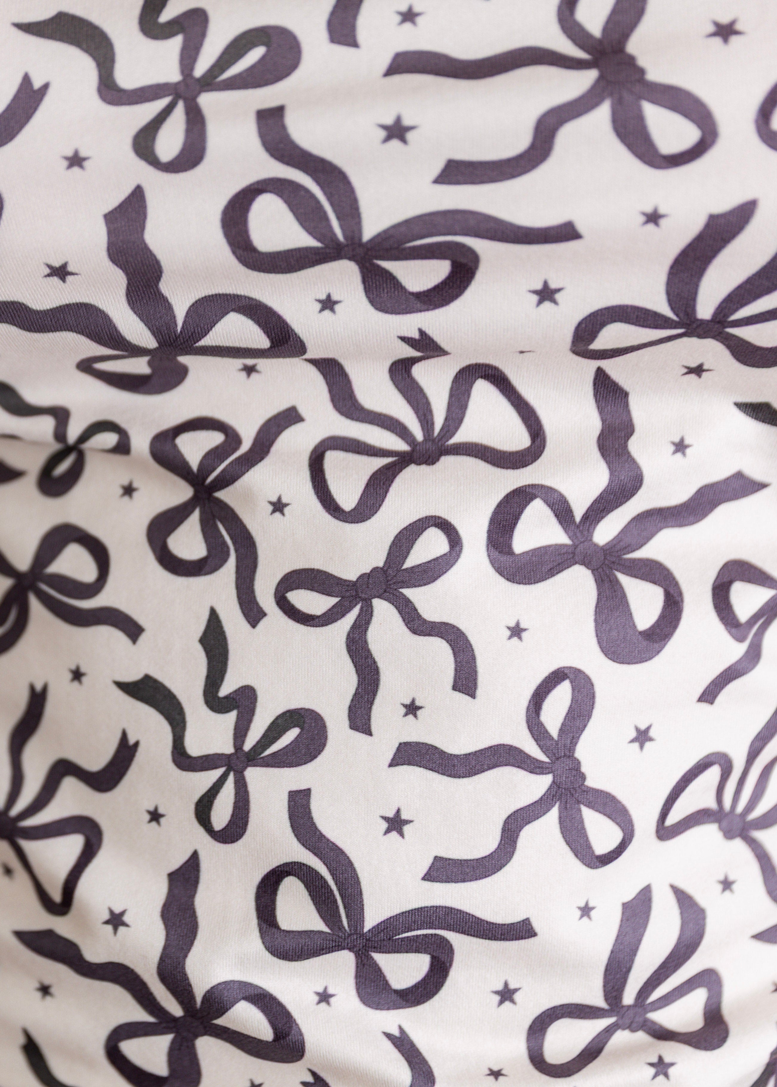 Fabric for Nuggles® Essential Long Sleeve Tee in Bow & Tell