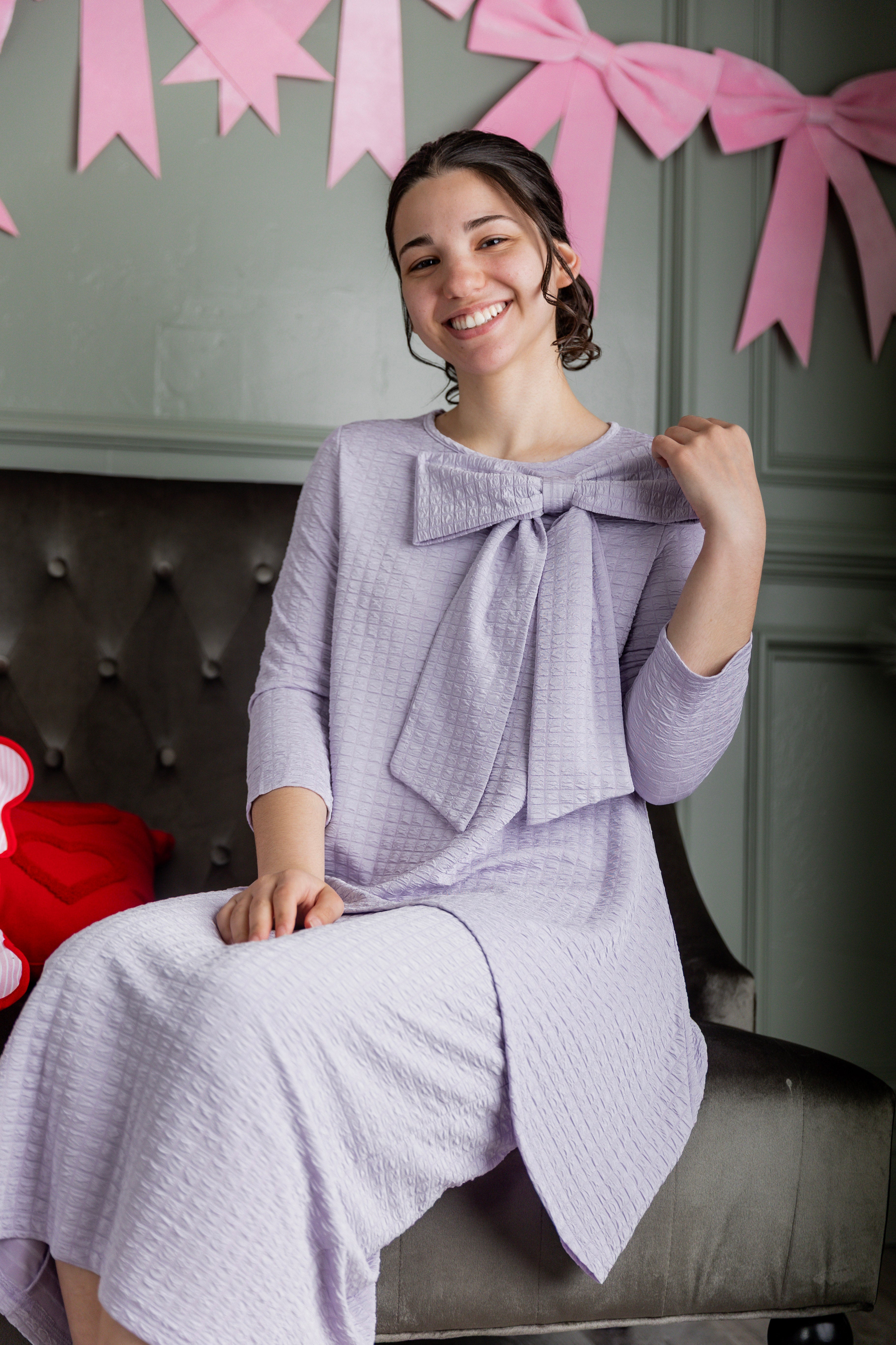 Model wearing Nuggles® 31' Eleanor Skirt in Lilac