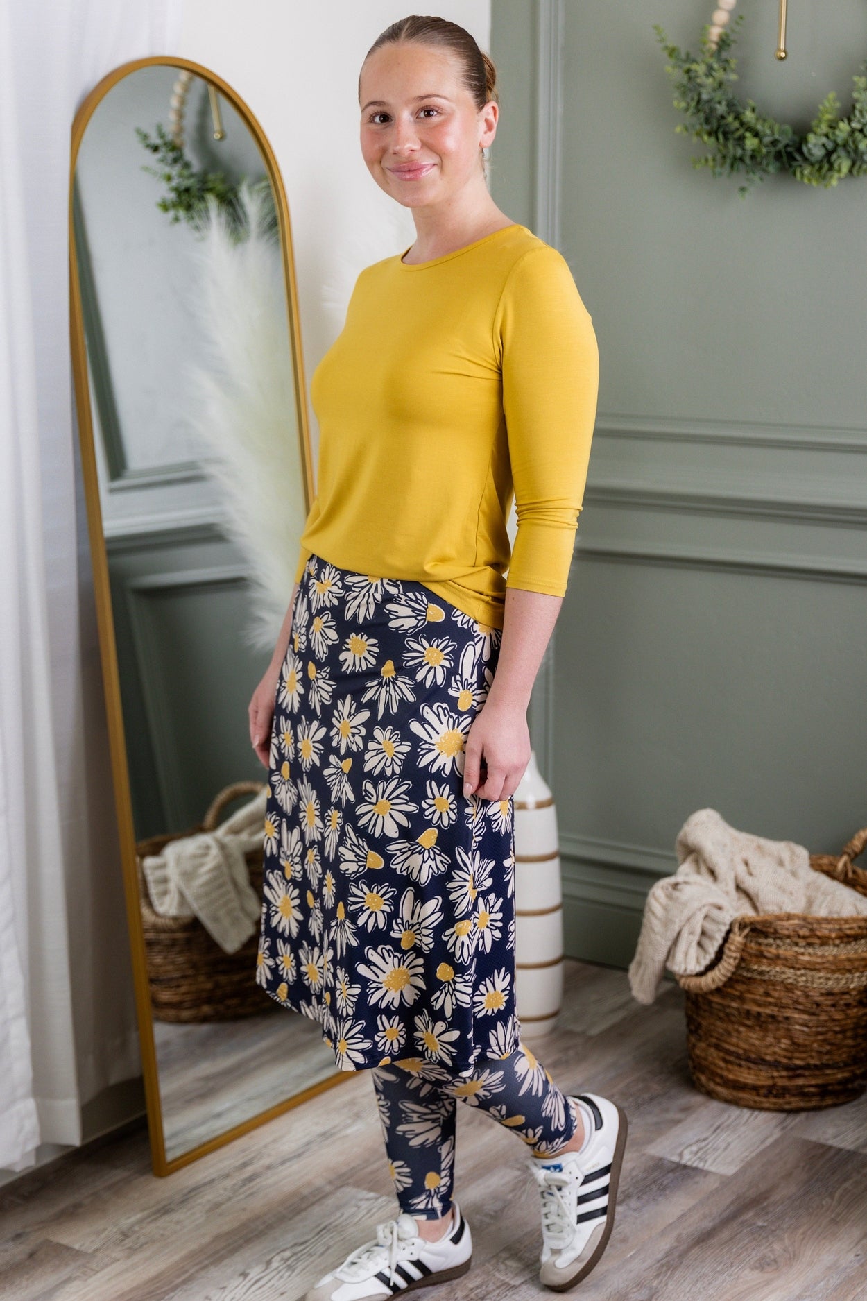 Tilly Sport Skirt in Daisy After Dark nuggles-clothing