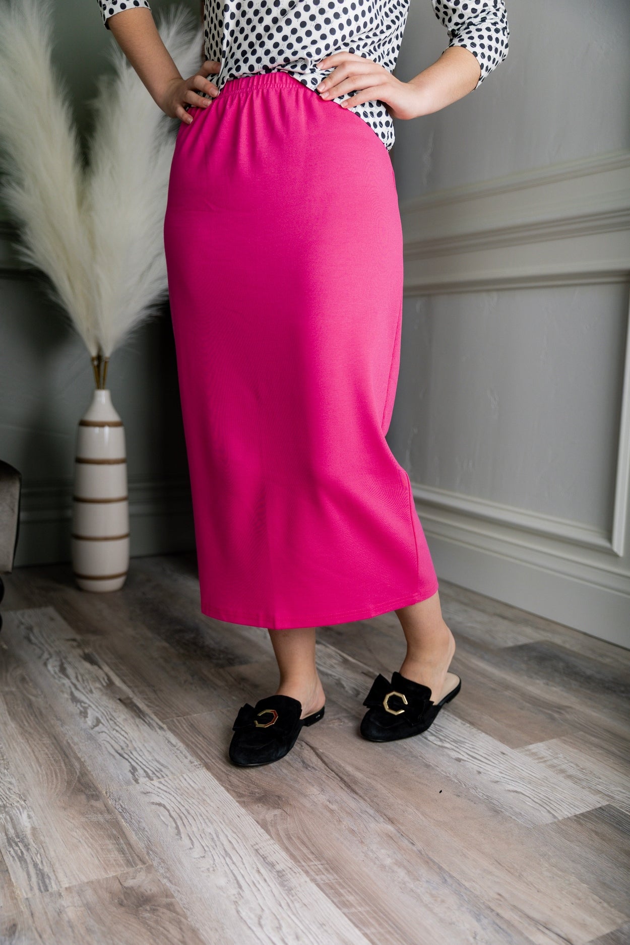 31" Classic Skirt in Hot Pink nuggles-clothing