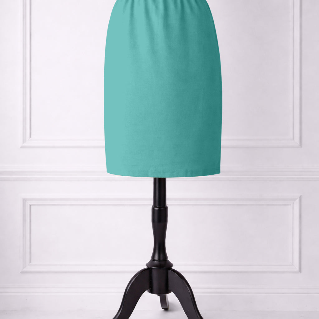 Nuggles® 25-inch classic skirt elastic waistband and straight silhouette