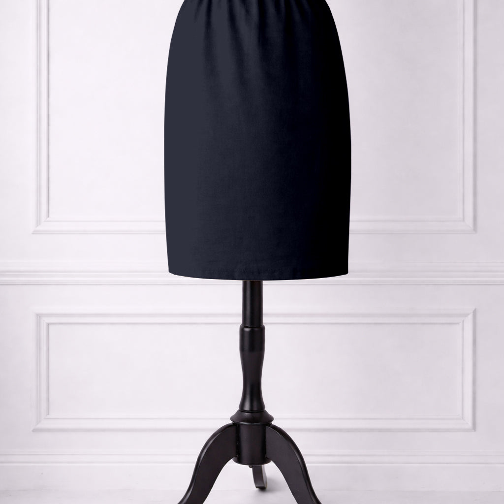 Nuggles® 25-inch classic skirt elastic waistband and straight silhouette