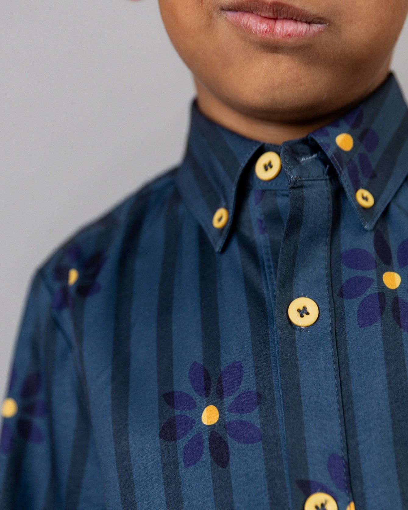 Boys' Button Down Shirt in Pinstripe Ditsy - Final Sale nuggles-clothing