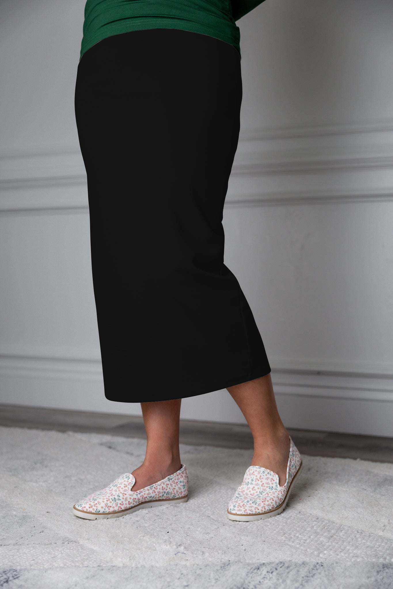 31"Modest knit midi skirt with elastic waistband, available in various colors and lengths—27, 31, and 34 inches.