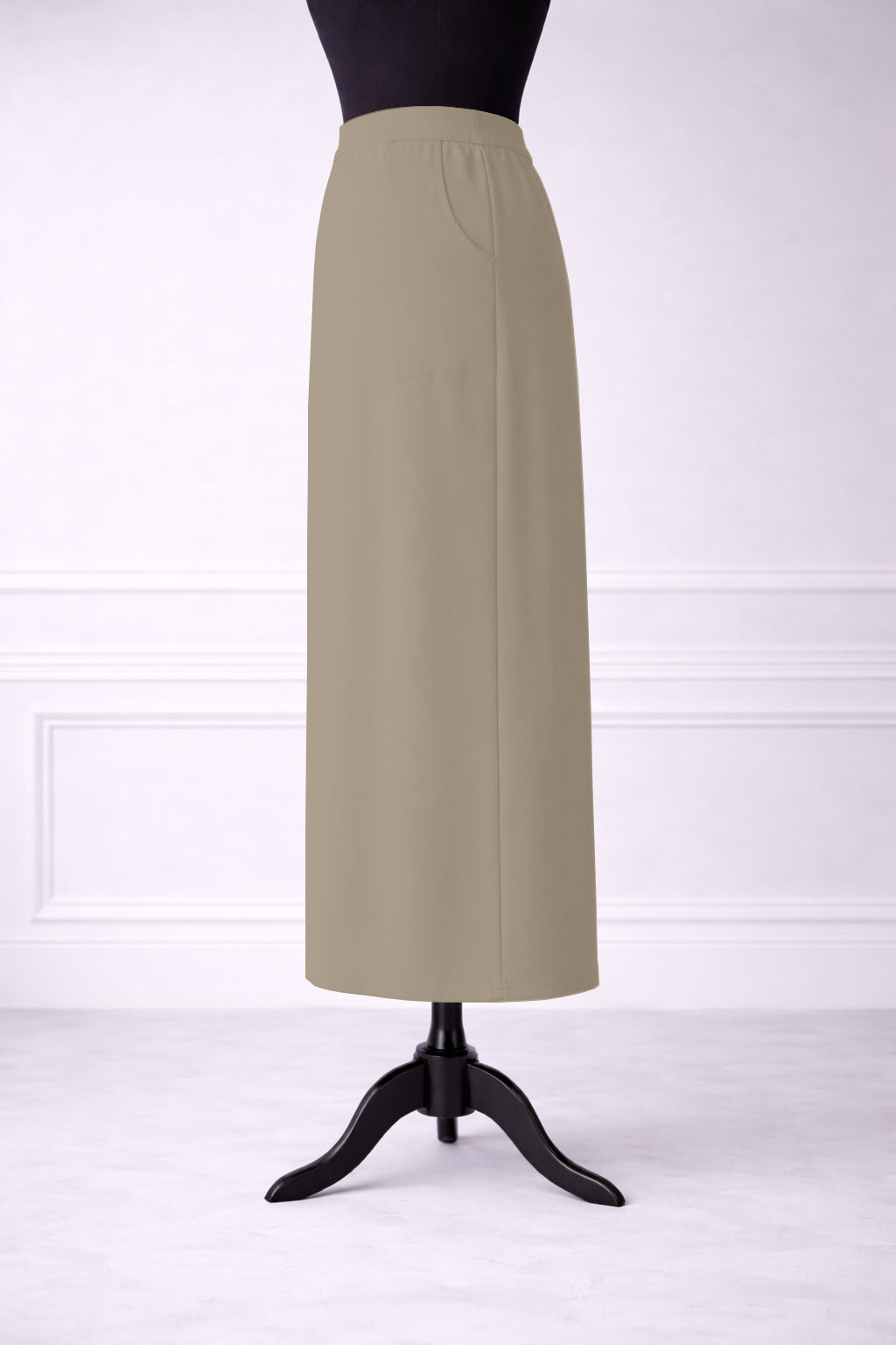 Our modest Nuggles® 34" Pocket Classic Skirt with front pockets”