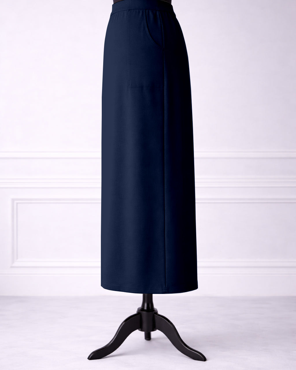 Our modest Nuggles® 34" Pocket Classic Skirt with front pockets”