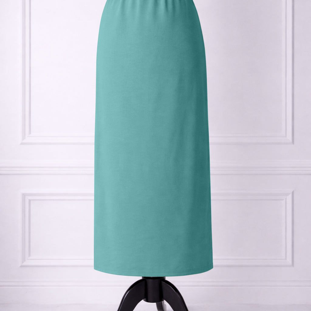 Nuggles® 34-inch classic skirt elastic waistband and straight silhouette