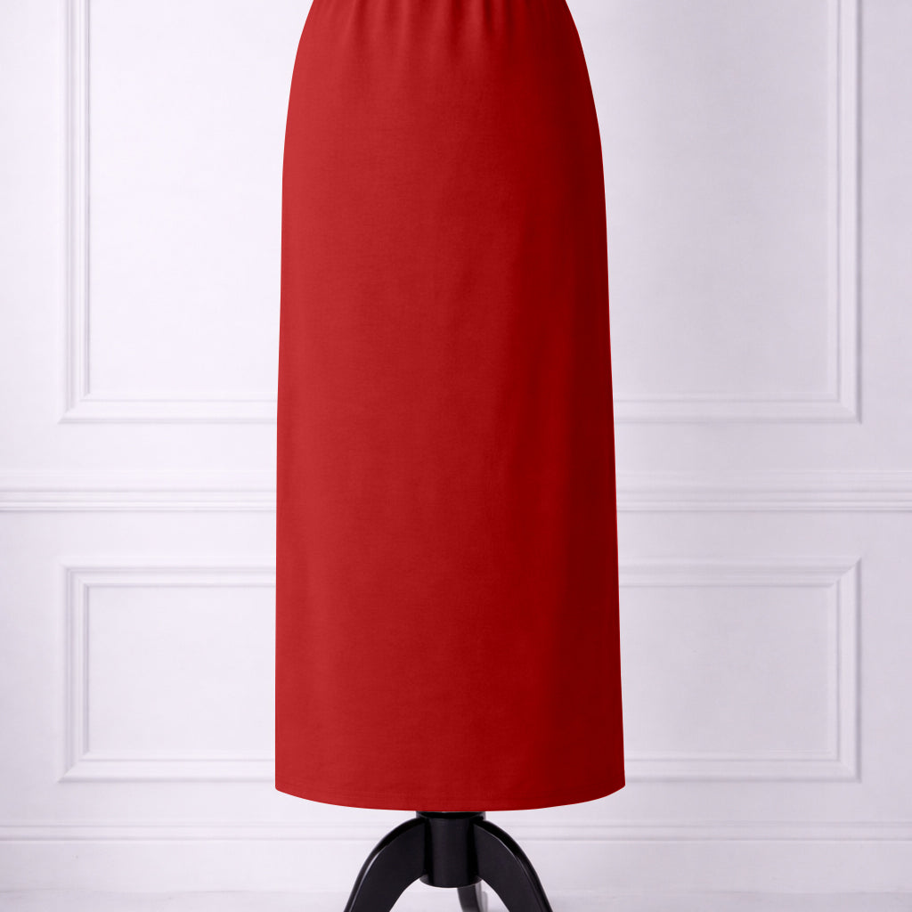 Nuggles® 31-inch classic skirt elastic waistband and straight silhouette