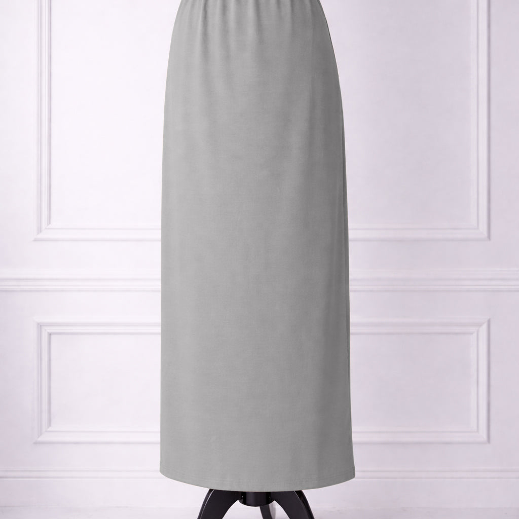 Nuggles® 36-inch classic skirt elastic waistband and straight silhouette