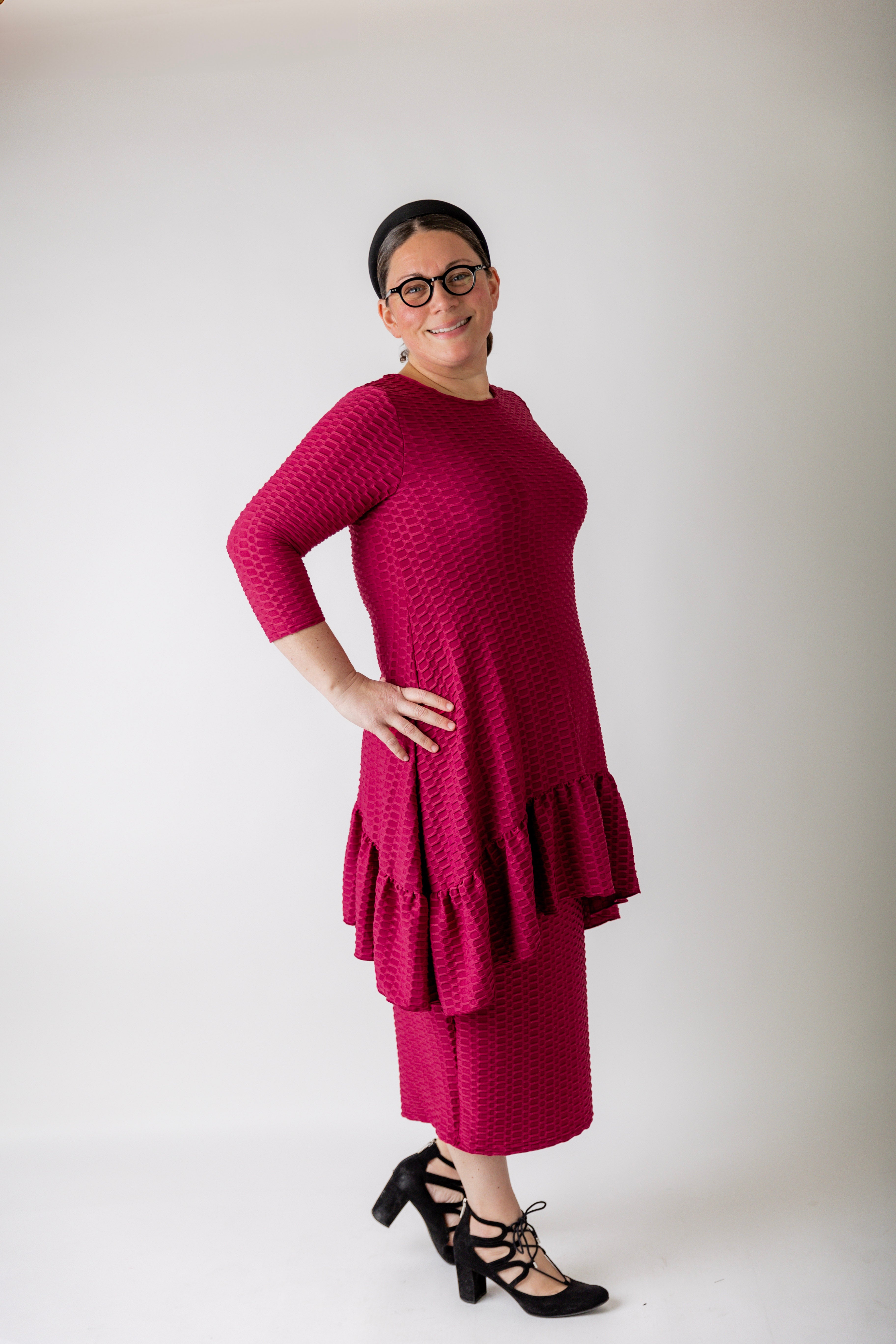 Modest solid Rose Top for women in textured fabric, long hip-length cut, paired with matching midi skirt from Nuggles®