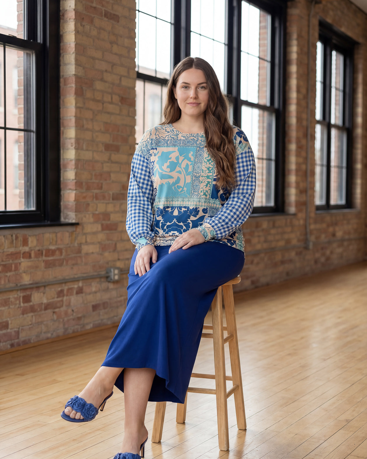 Model wearing Nuggles® Bryauna Top in Lakeside Patch