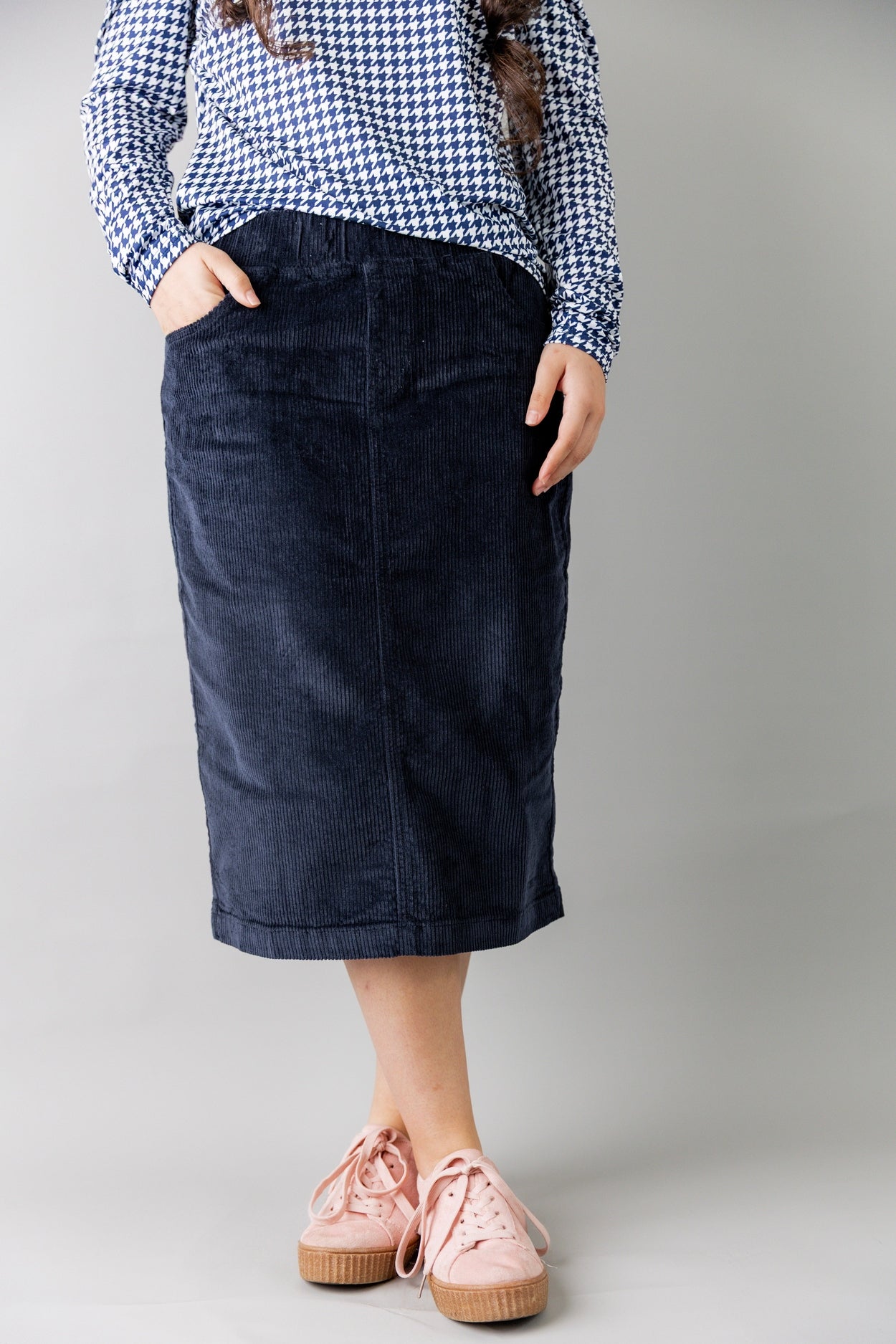 27" Corduroy Skirt in Navy - Final Sale nuggles-clothing