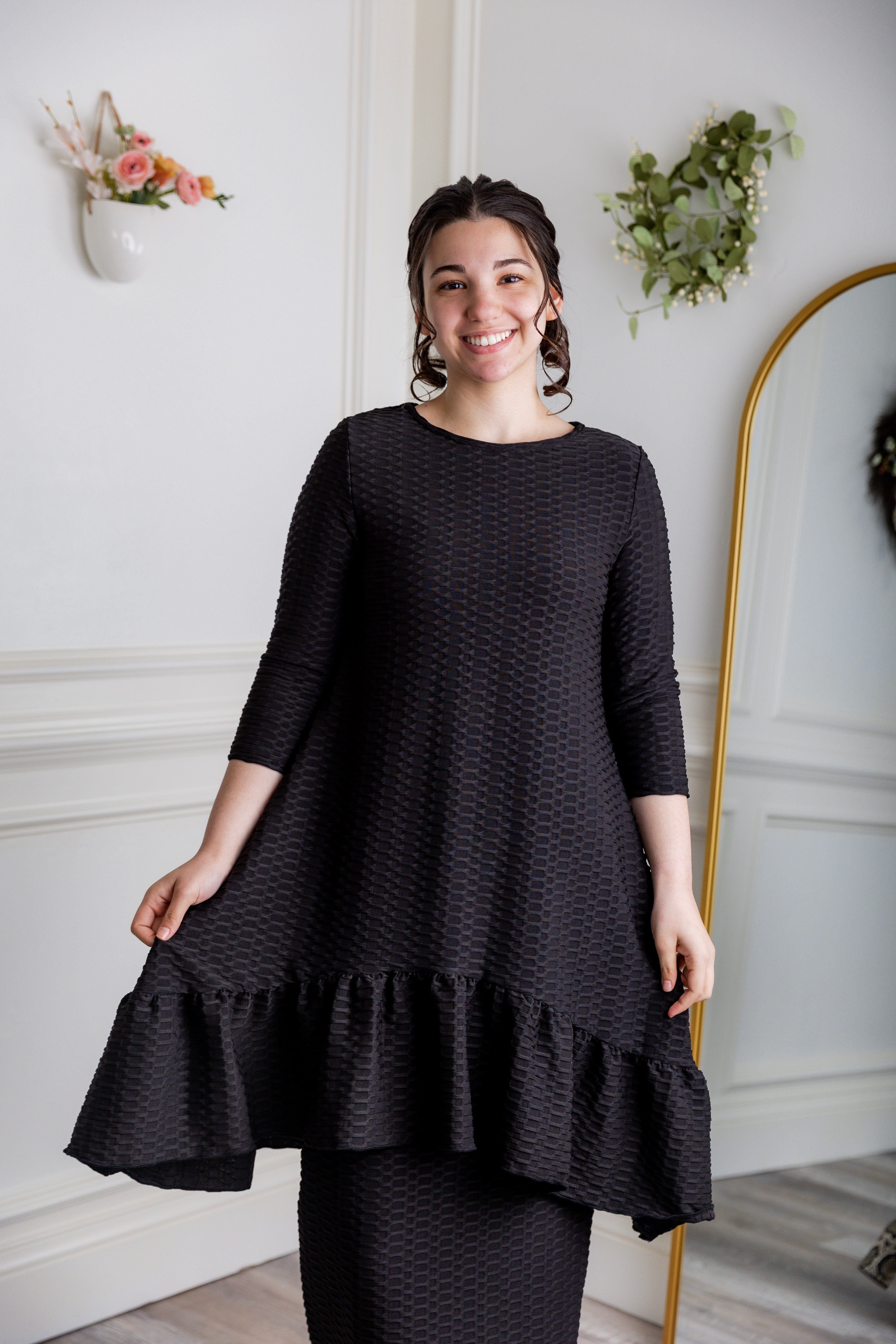 Modest solid Rose Top for women in textured fabric, long hip-length cut, paired with matching midi skirt from Nuggles®