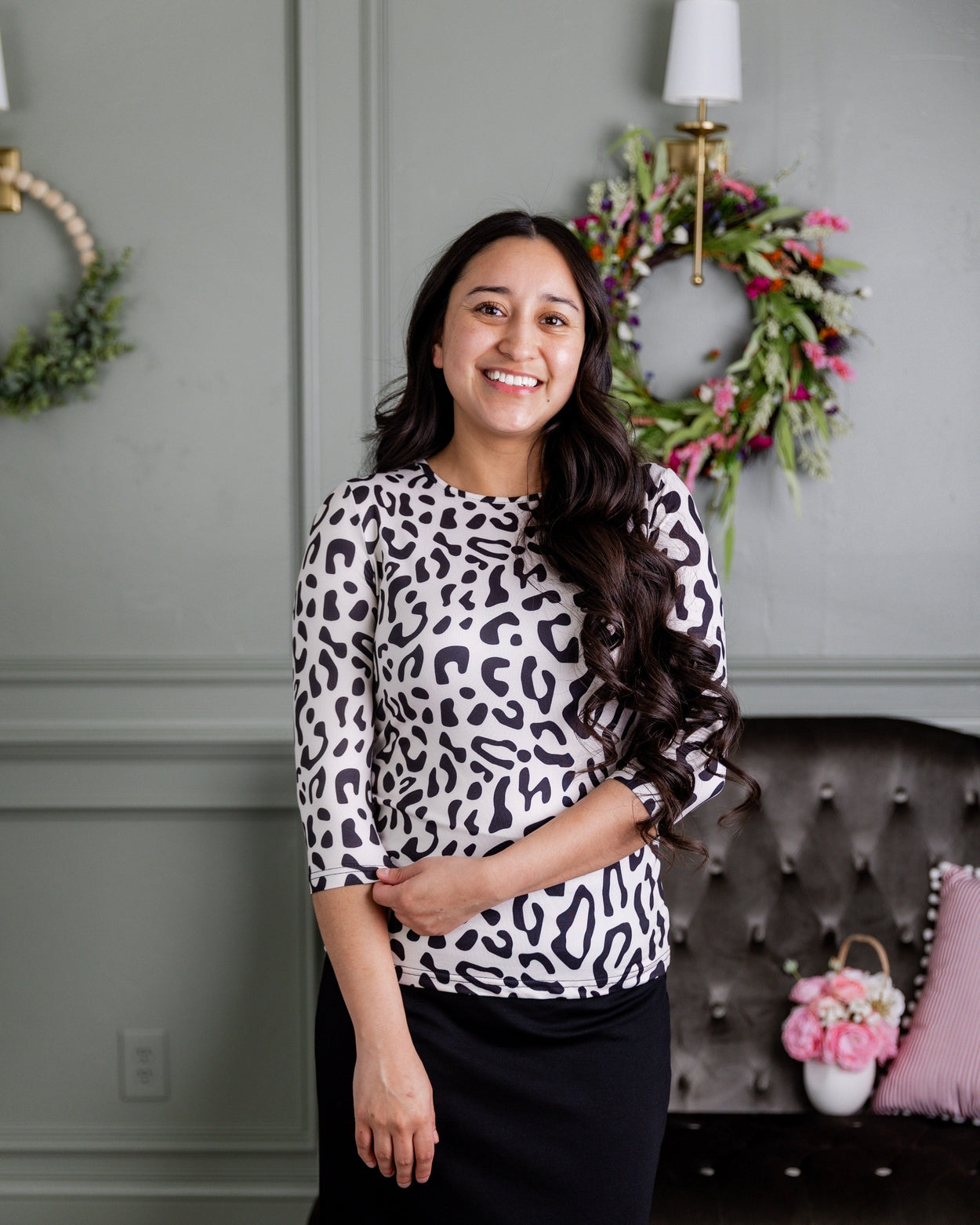 Model wearing Nuggles® 3/4 Essential Tee in Snow Leopard