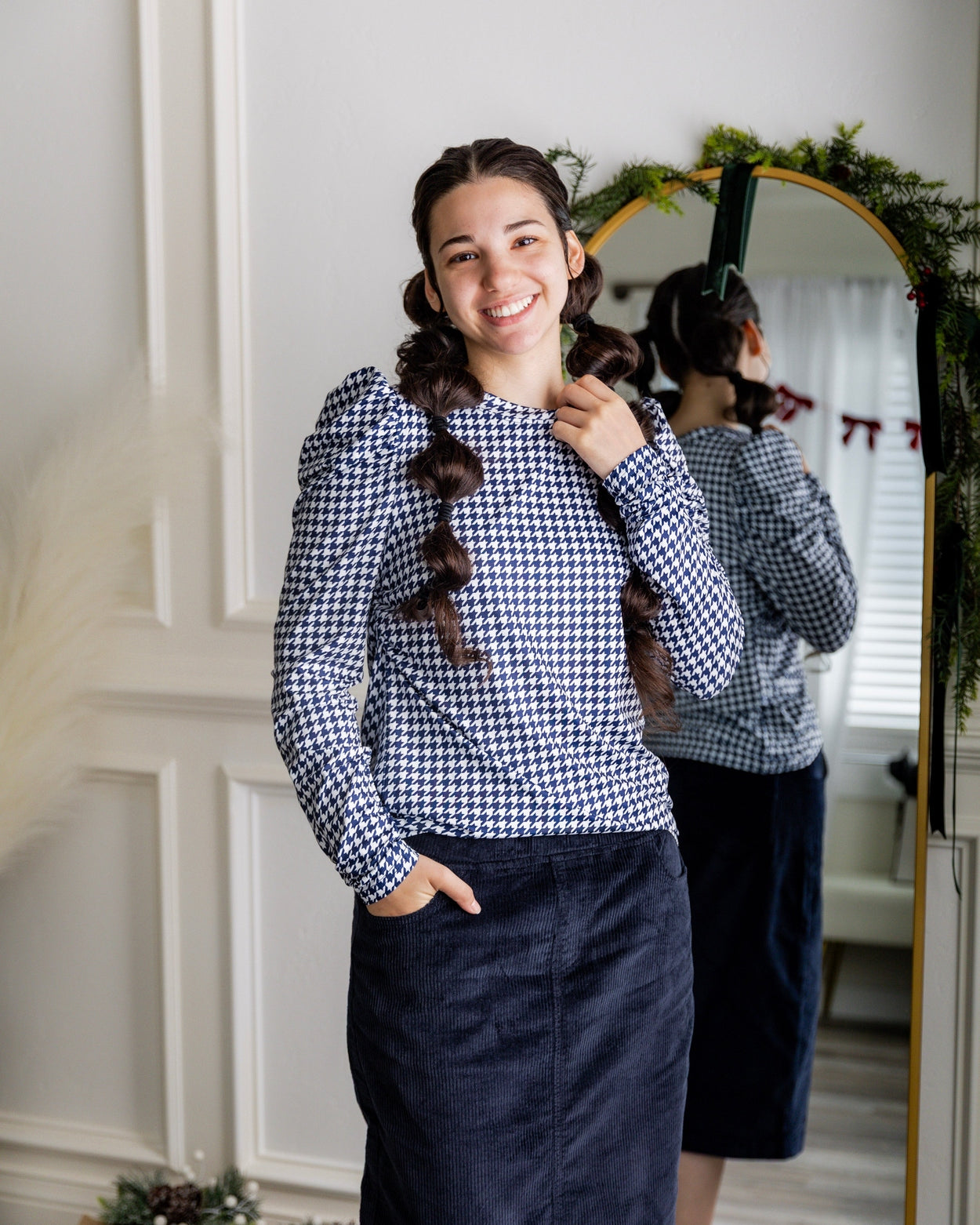 27" Corduroy Skirt in Navy - Final Sale nuggles-clothing