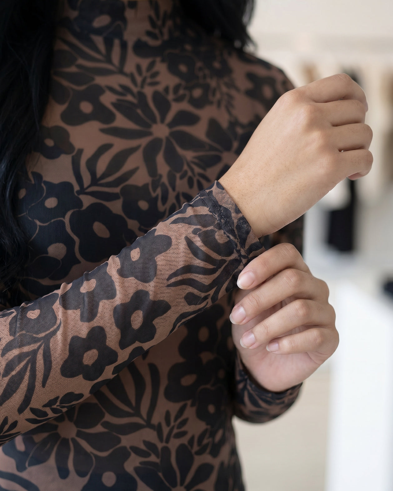 Model wearing Nuggles® Mesh Tee in Cocoa Bloom