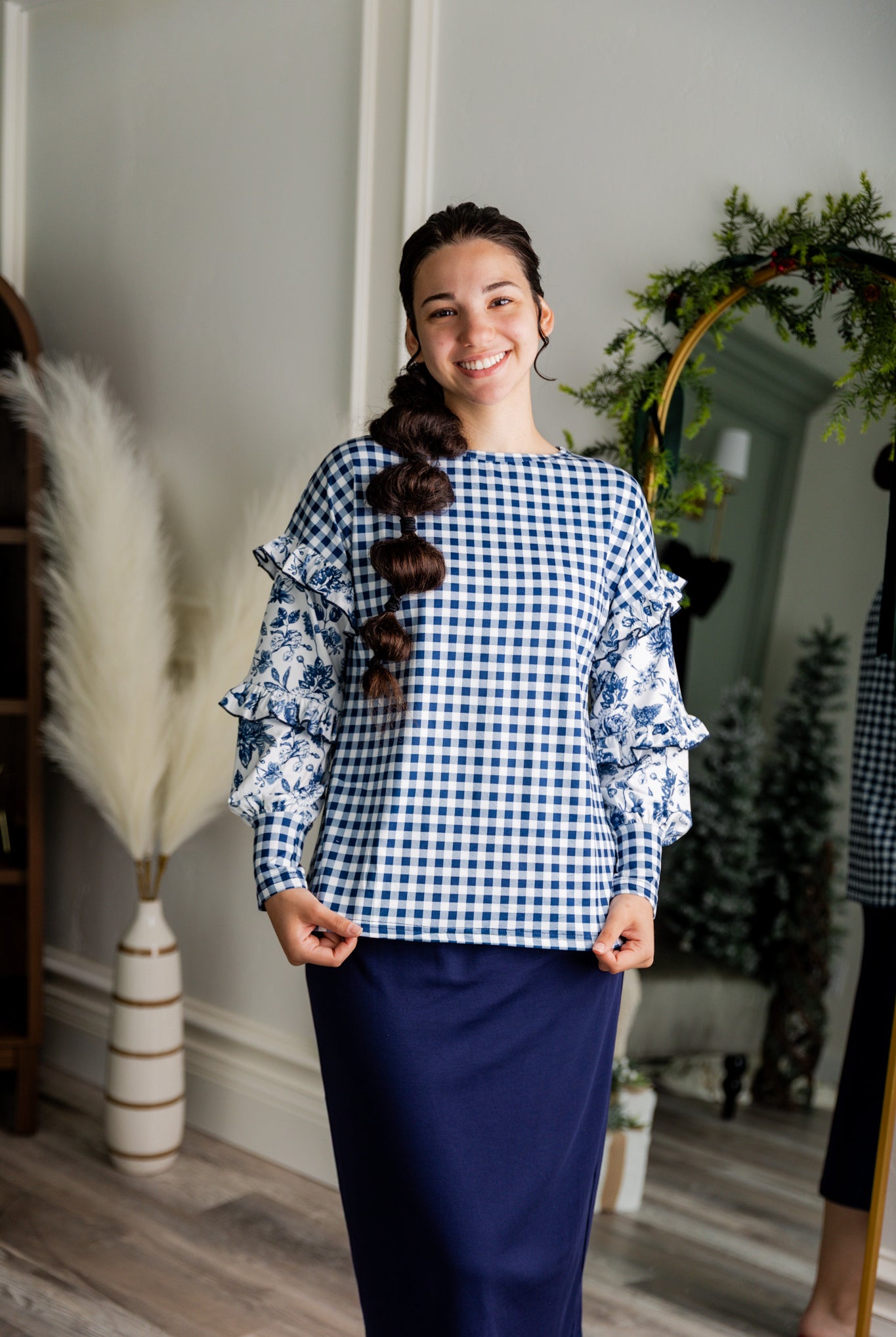 Nuggles® Rilynn Top – modest women’s printed top with ruffled sleeves and relaxed fit.