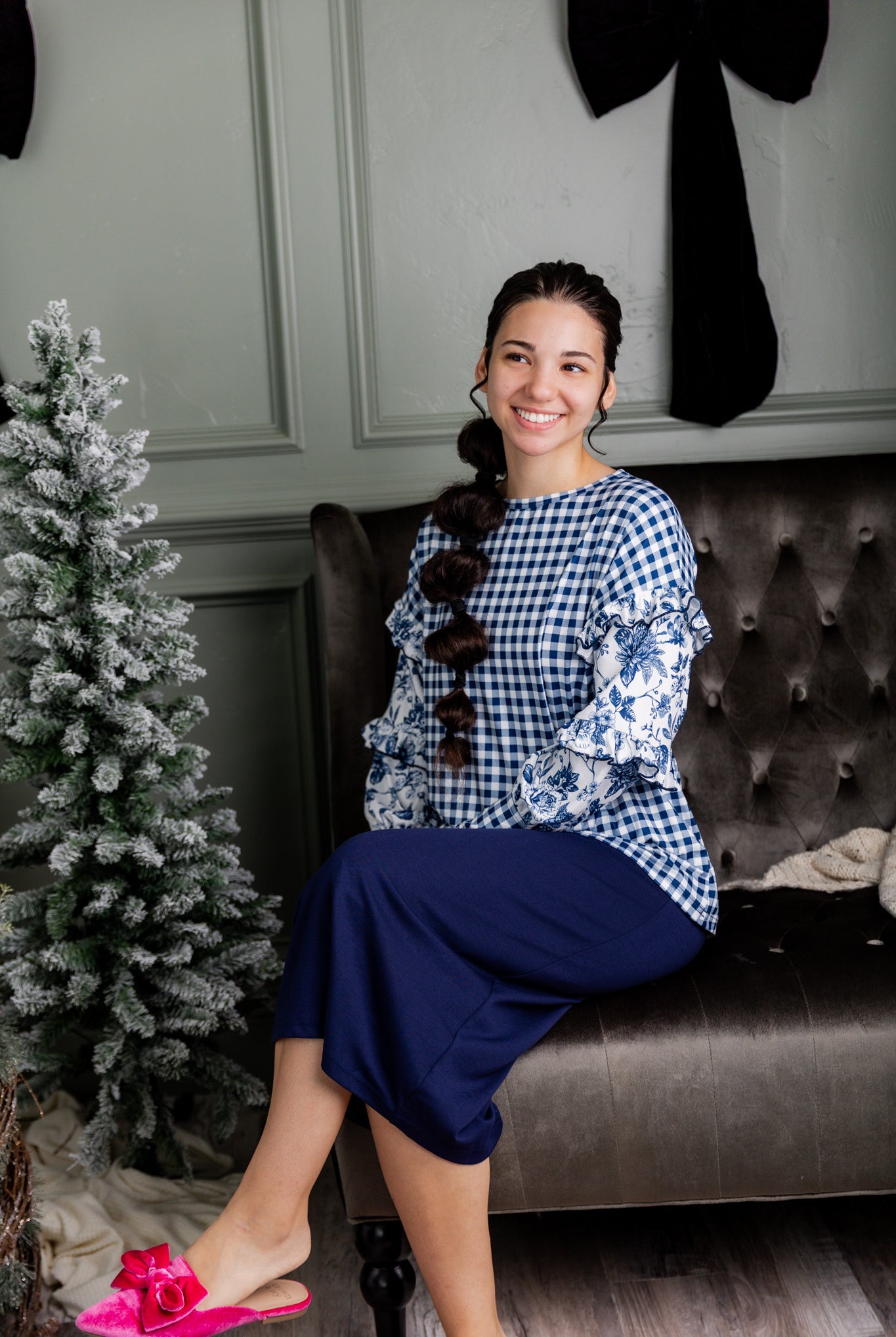 Nuggles® Rilynn Top – modest women’s printed top with ruffled sleeves and relaxed fit.