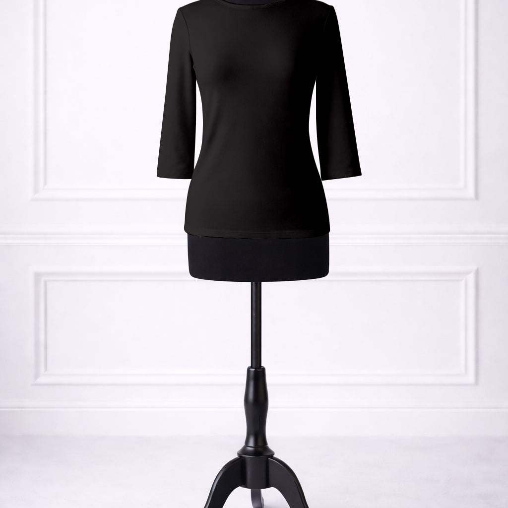 Front view of Nuggles® Essential 3/4 sleeve tee in Black