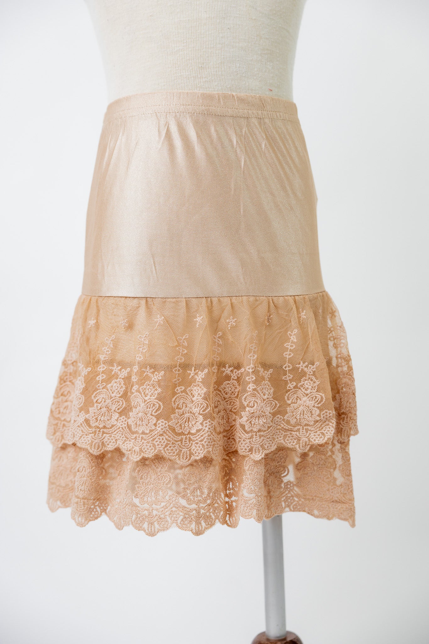 Nuggles® girls slip with lace hem for under dresses and skirts