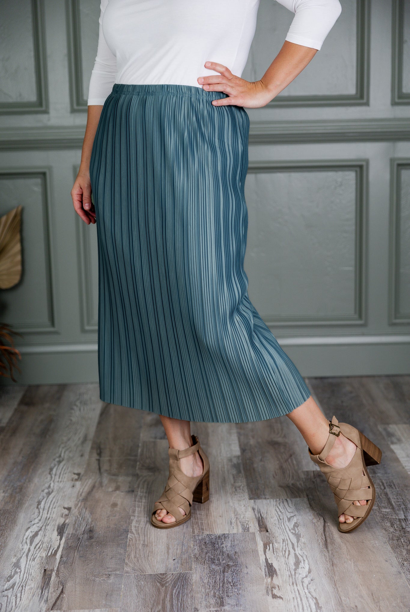 Nuggles® Nyla Lined Skirt – modest lined skirt for women in premium knit fabric