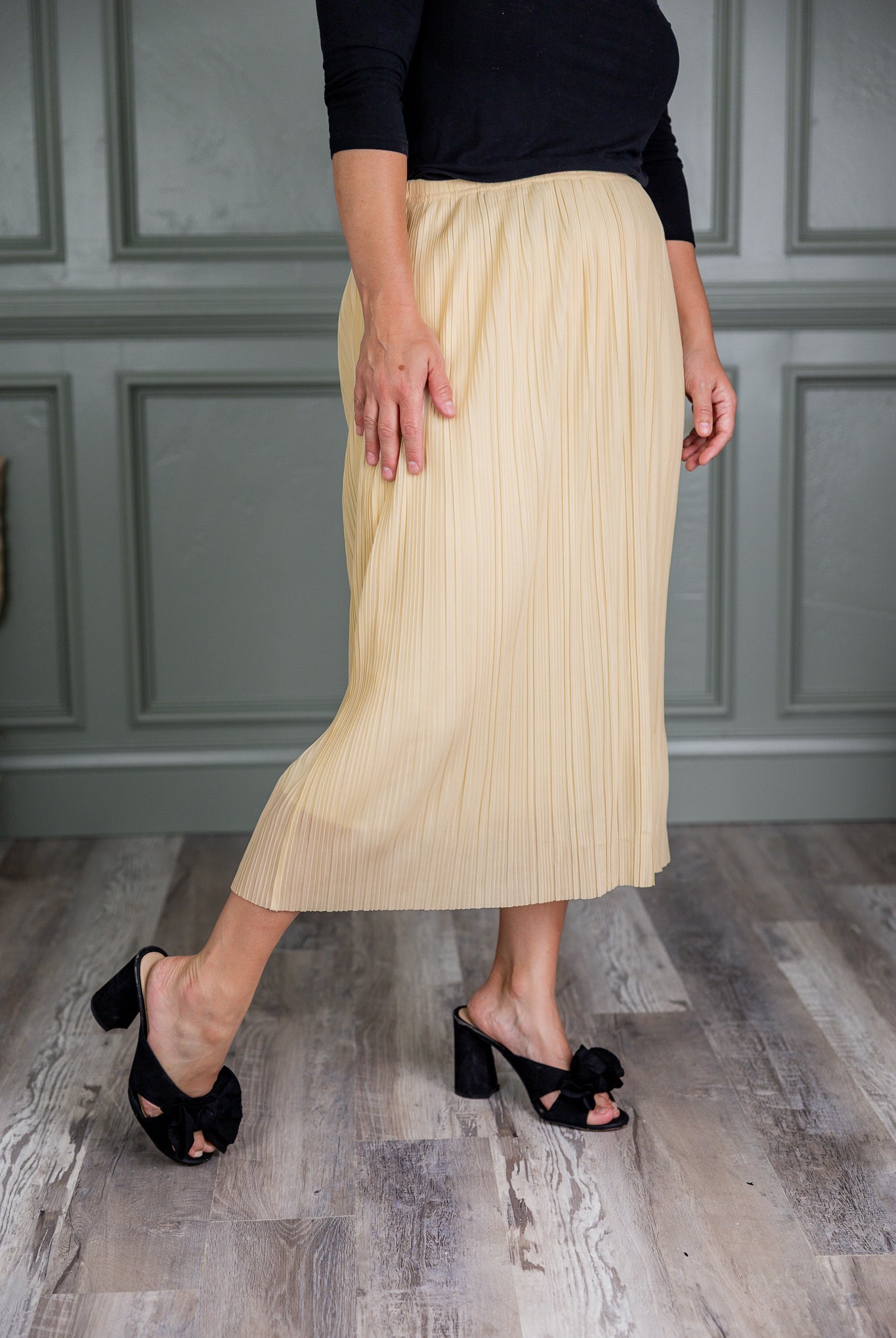 Nuggles® Nyla Lined Skirt – modest lined skirt for women in premium knit fabric