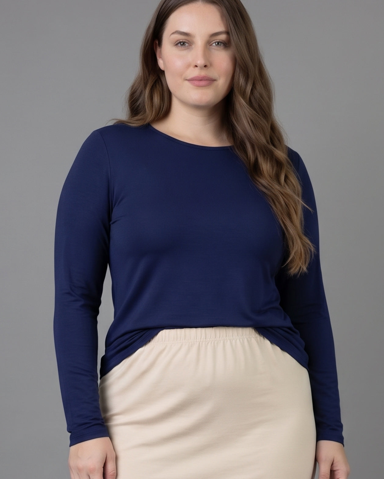 Model wearing Nuggles® Long Sleeve Essential Tee in Navy