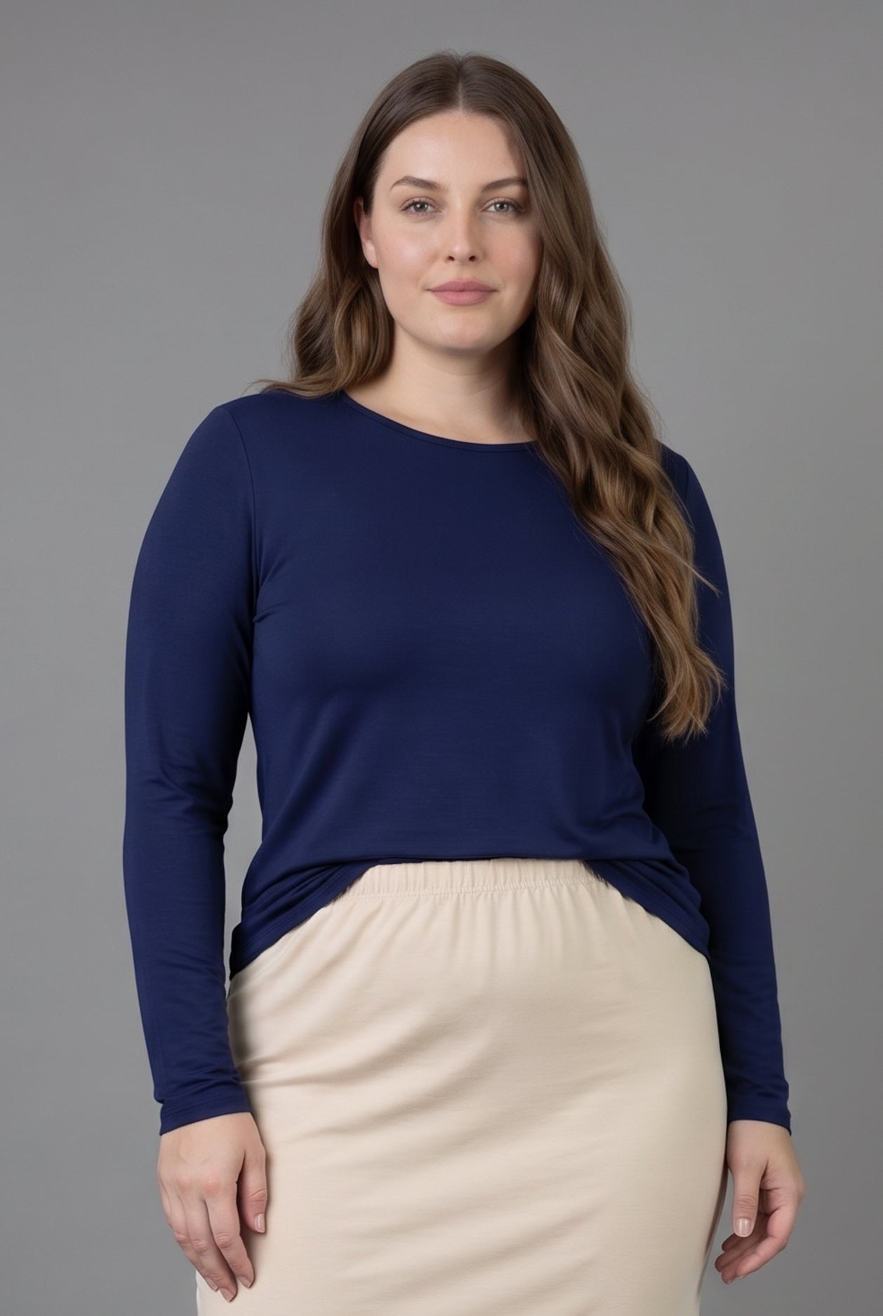Model wearing Nuggles® Long Sleeve Essential Tee in Navy