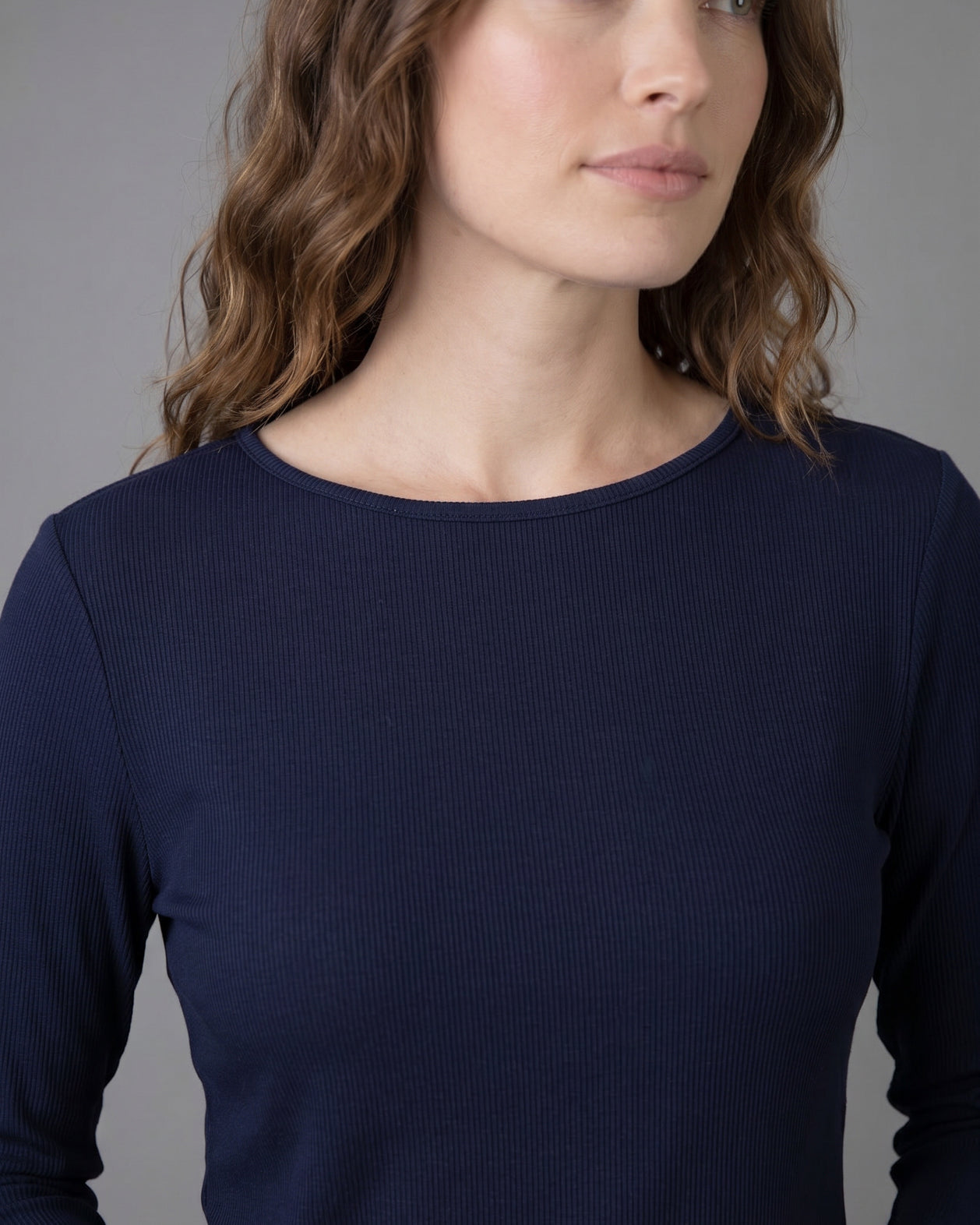 Model wearing Nuggles® 3/4 Essential Ribbed Tee in Navy