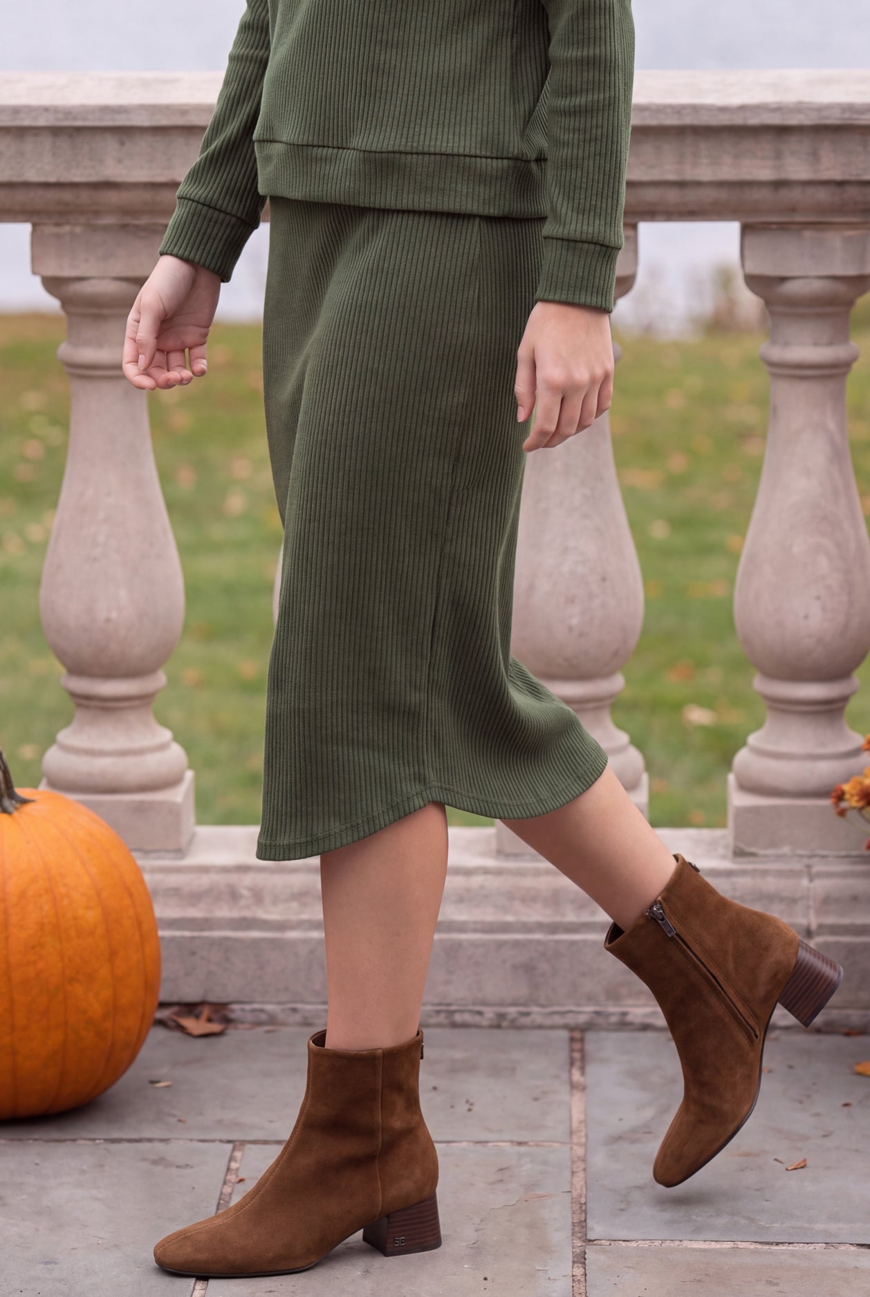 Model wearing Nuggles® Misty Lounge Set in Olive Green