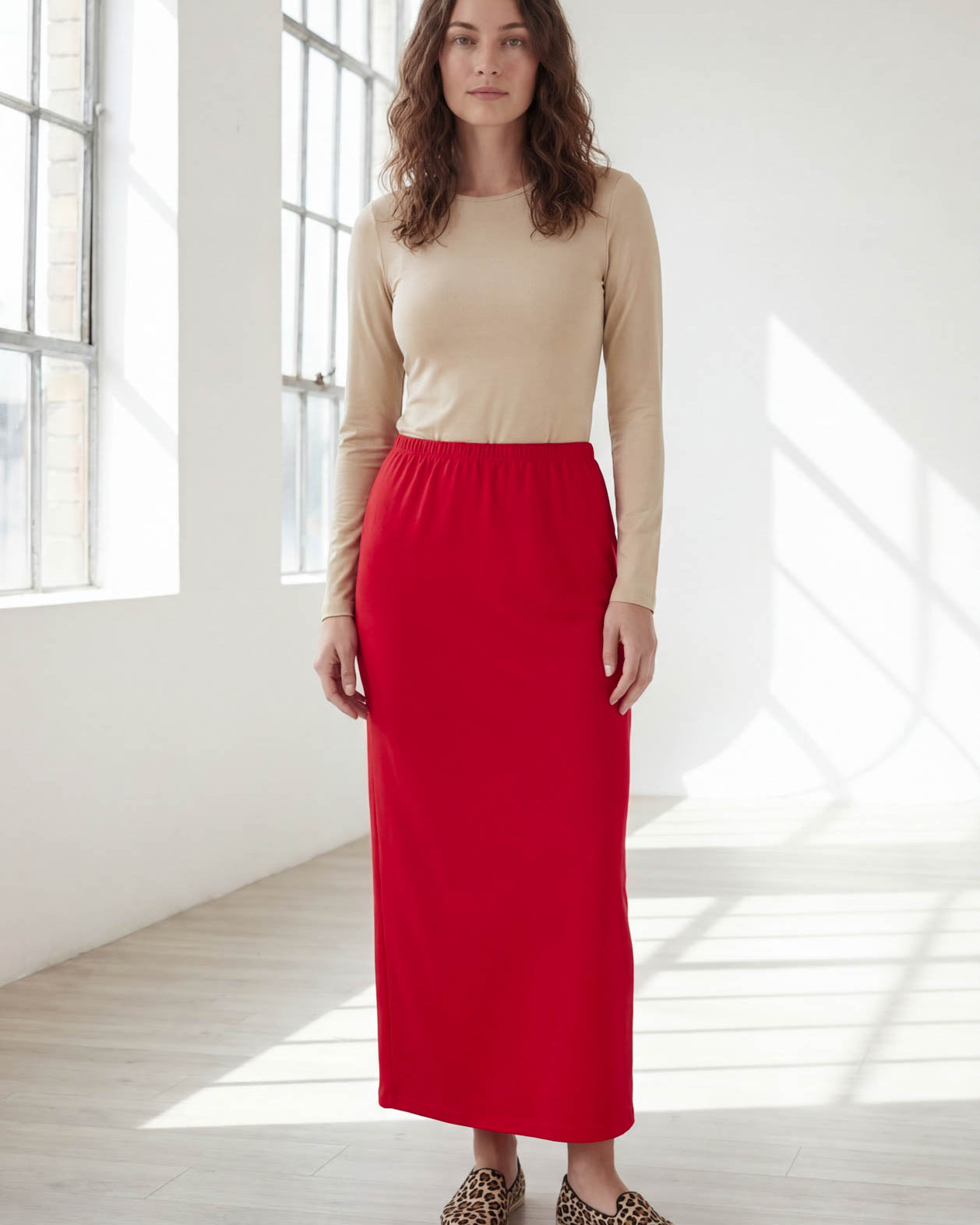 Model wearing Nuggles® 36" Classic Skirt in Red