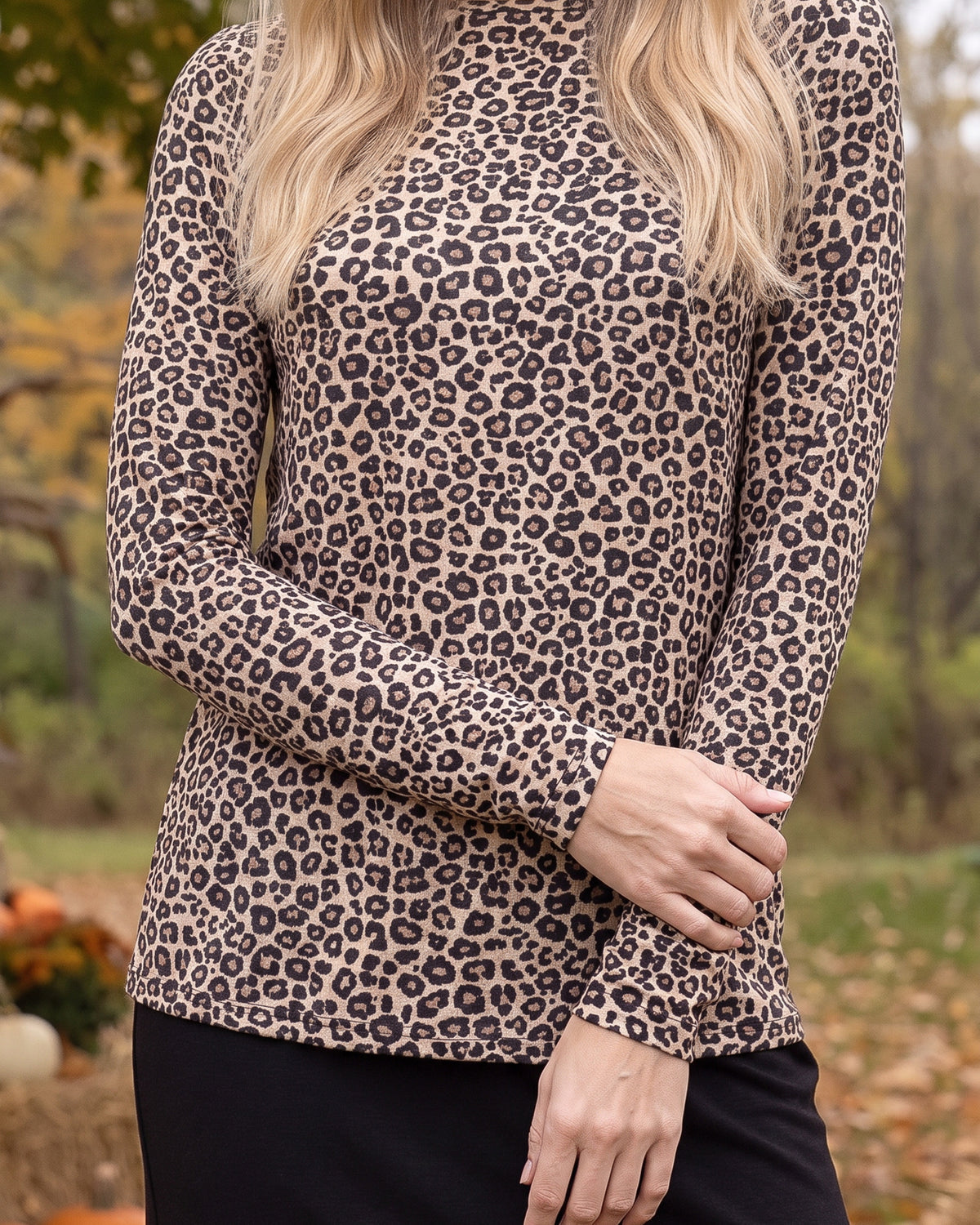 Model wearing Nuggles® Long Sleeve Essential Tee in Safari