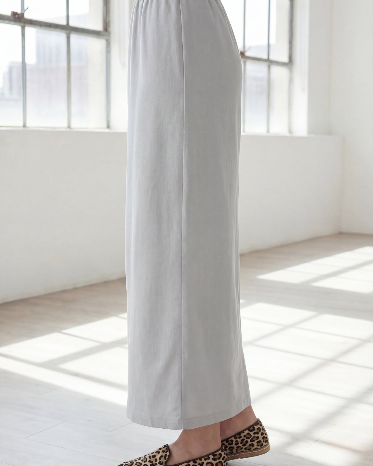 Model wearing Nuggles® 36" Classic Skirt in Silver