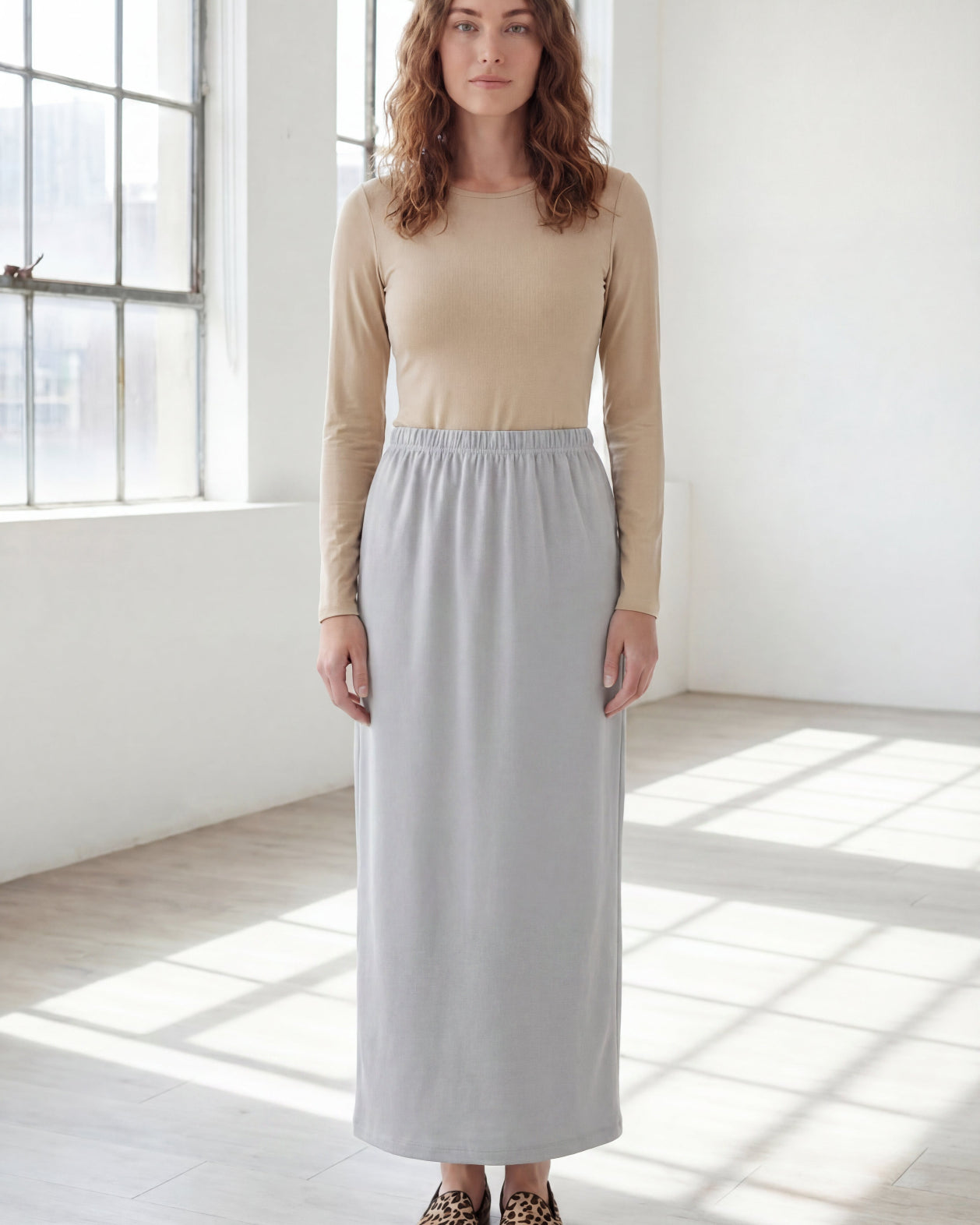 Model wearing Nuggles® 36" Classic Skirt in Silver