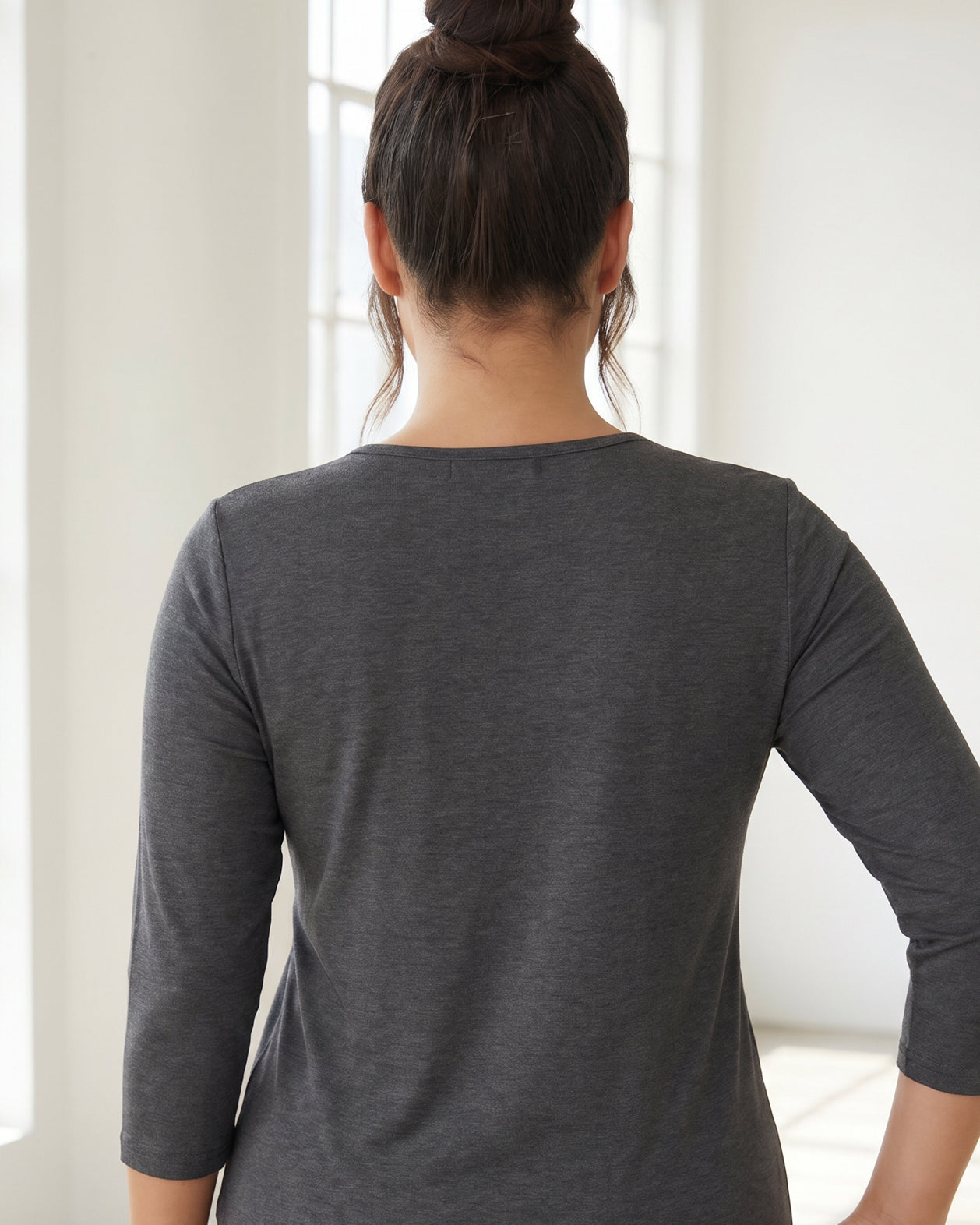 Model wearing Nuggles® Half Sleeve Essential Tee in Slate Gray