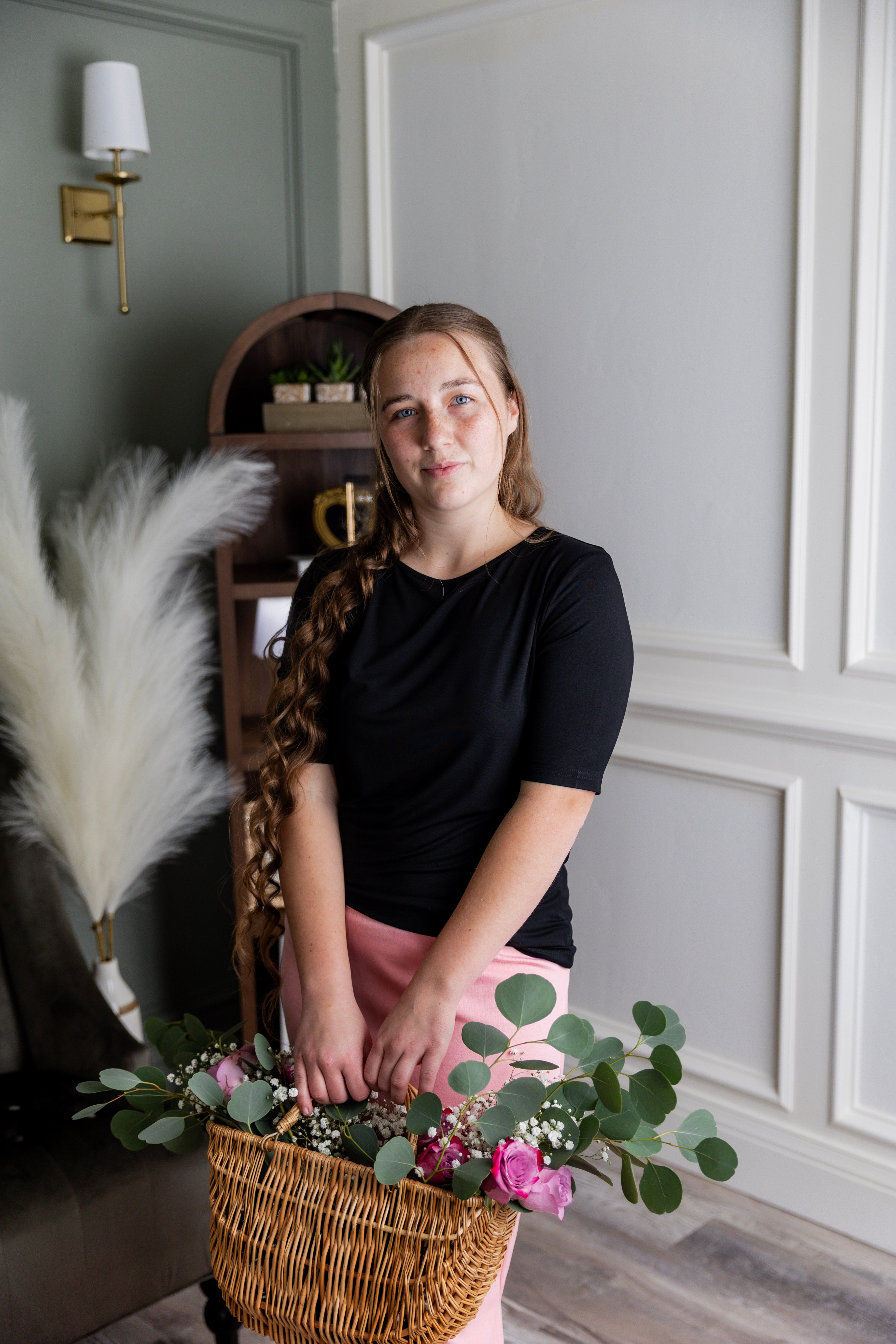 Model wearing our Nuggles® Half Sleeve tee