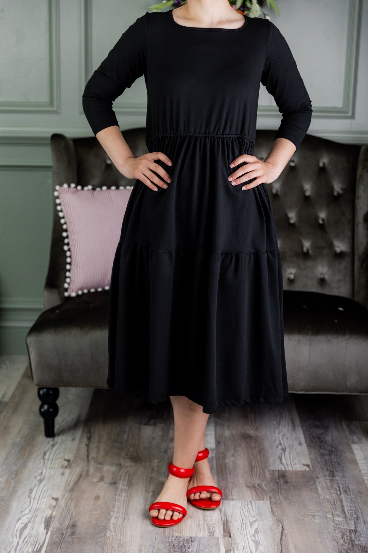 Model wearing Nuggles®  Nova Dress in Black 