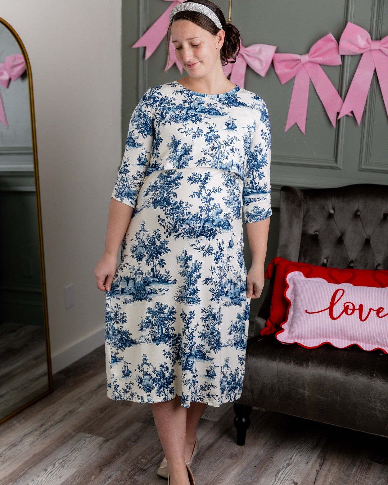 Modest Nursing-Friendly Clothing for Women | Nuggles 'NUGGLES Modest Nursing-Friendly Clothing for Women | Nuggles 'NUGGLES