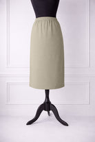 Nuggles® 27-inch classic skirt elastic waistband and straight silhouette