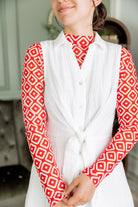 Model wearing Nuggles® Mesh Tee in Candy Apple Geo