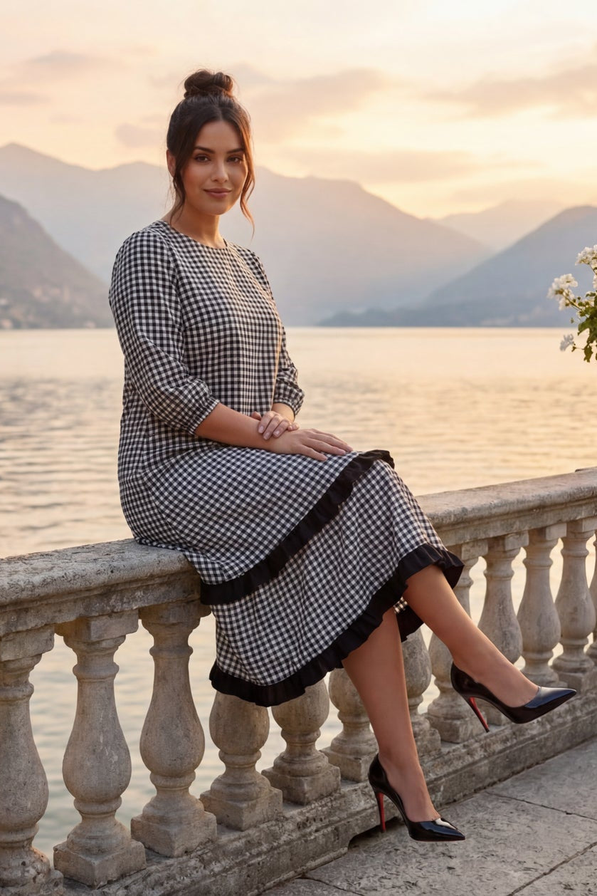 Model wearing Nuggles® Patricia Dress in Peppergrid
