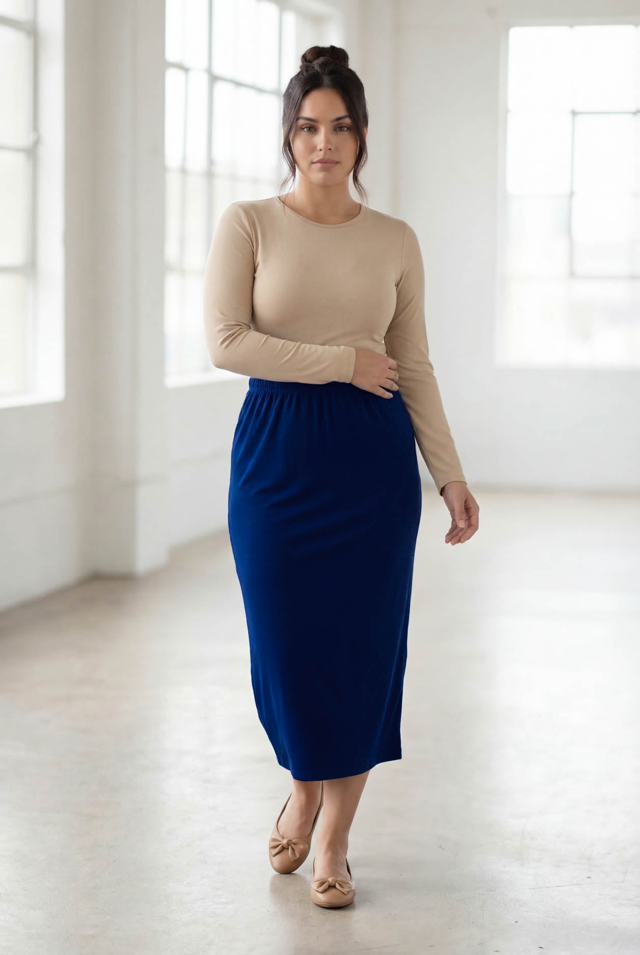 Model wearing Nuggles® 31" Classic Skirt in Dark Royal
