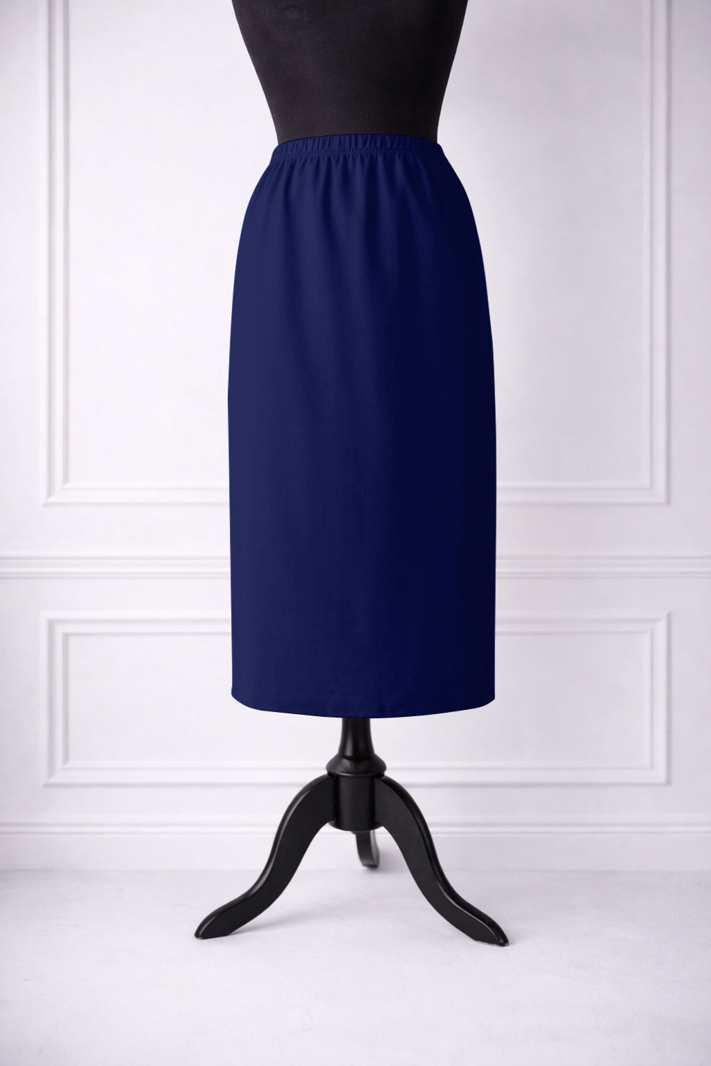 Stock photo of our Nuggles® 34-inch classic skirt elastic waistband and straight silhouette in Dark Royal
