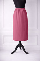 Nuggles® 31-inch classic skirt elastic waistband and straight silhouette