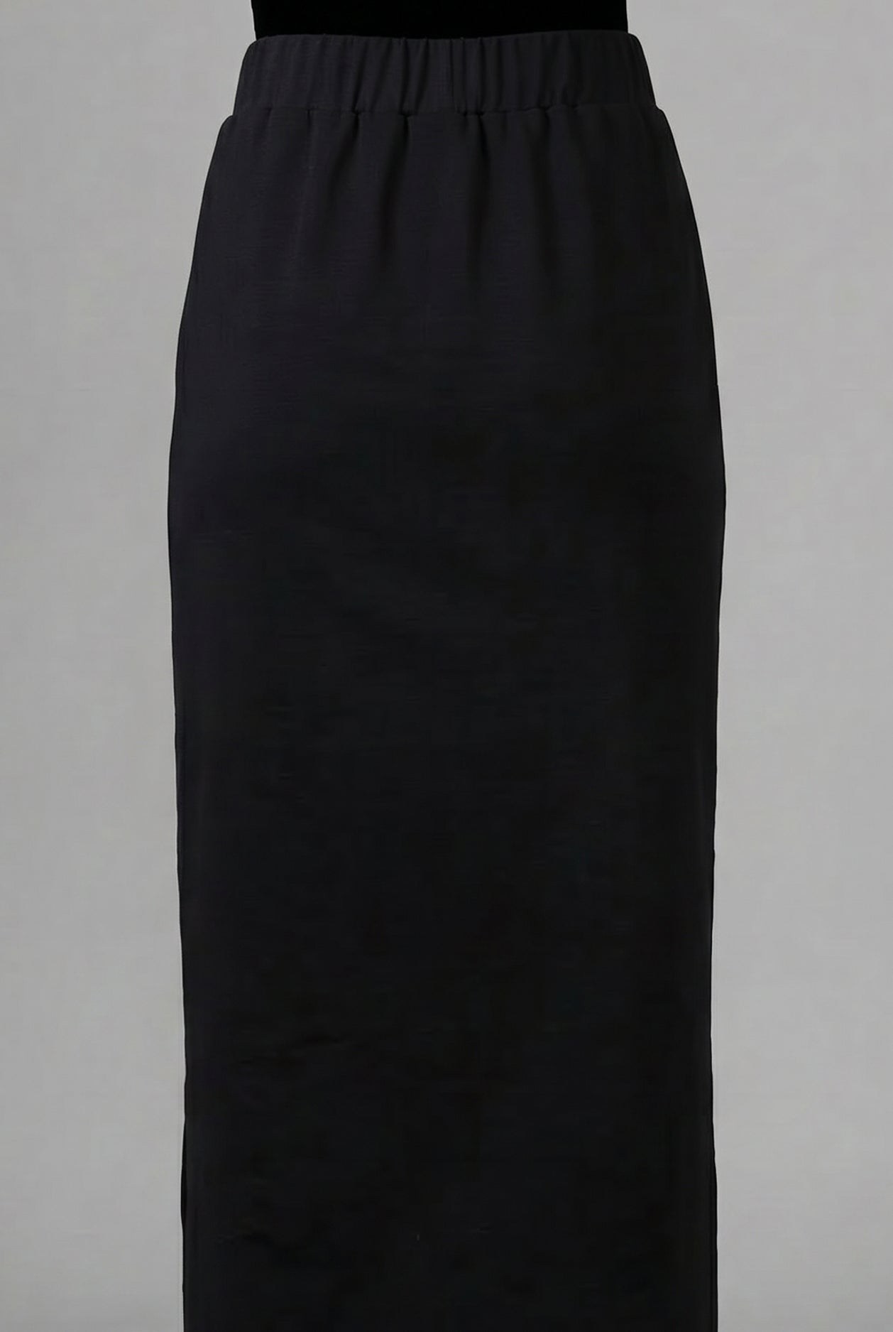 34" Pocket Classic Skirt in Black nuggles-clothing