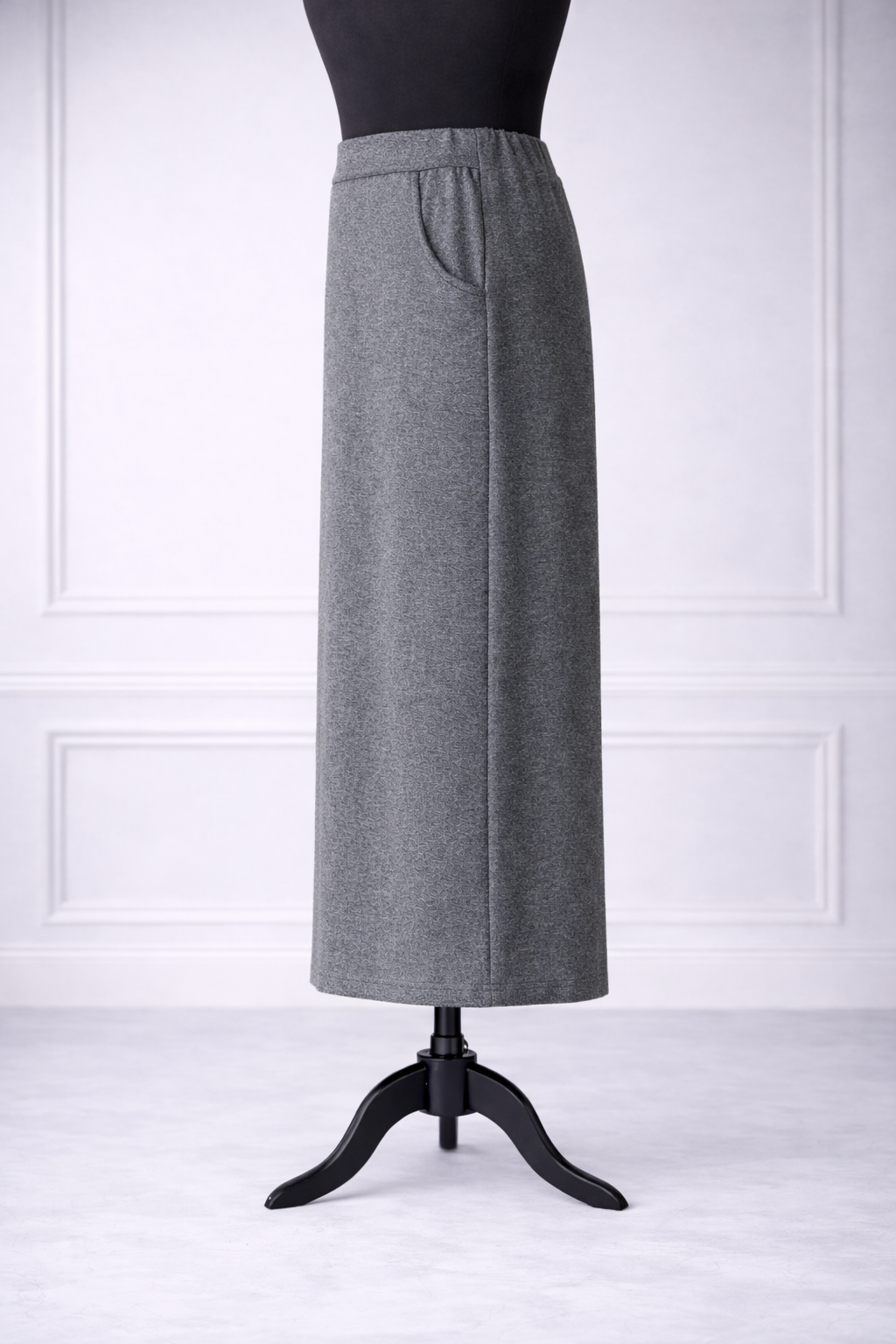 Our modest Nuggles® 34" Pocket Classic Skirt with front pockets”