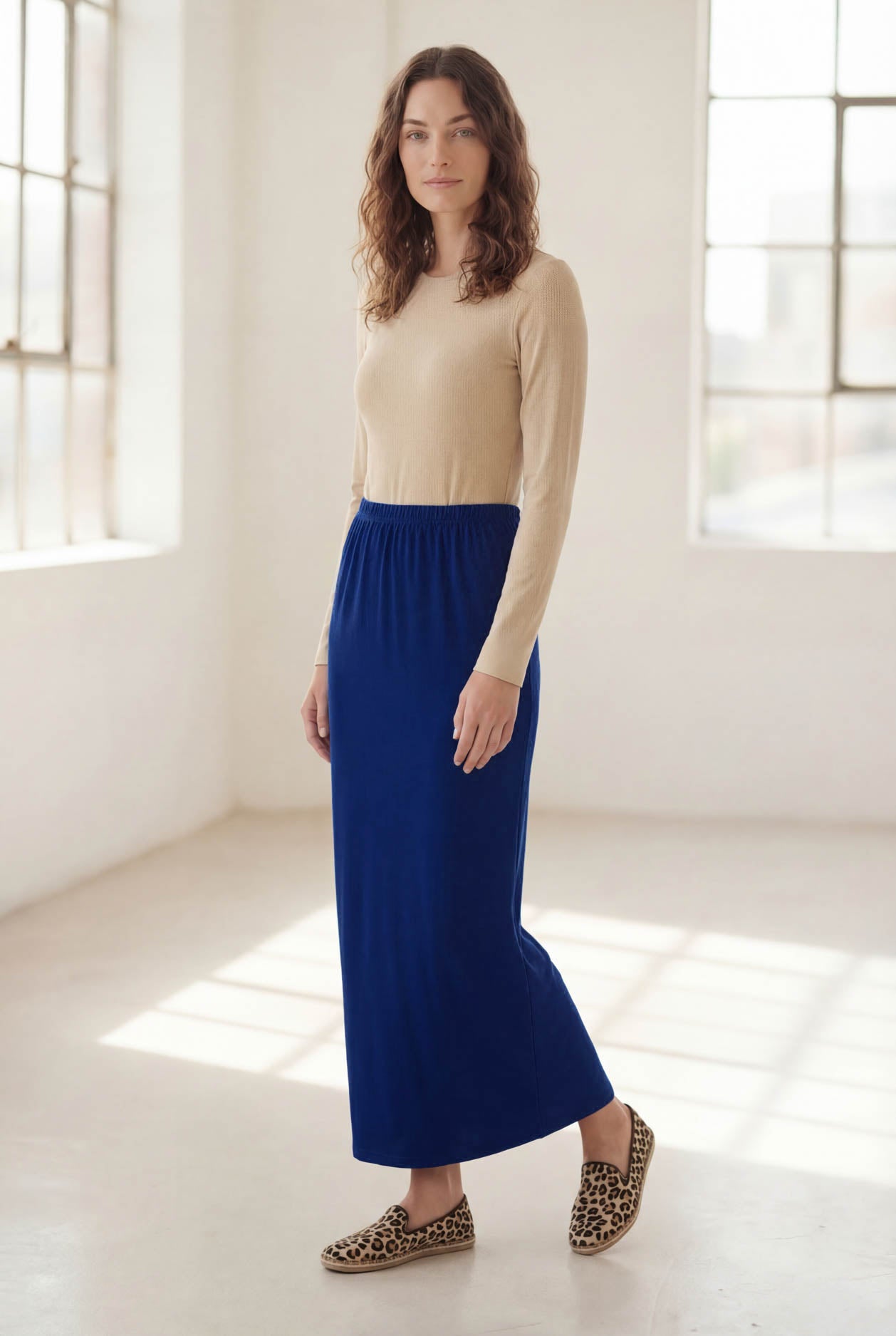 Model wearing Nuggles® 36" Classic Skirt in Dark Royal